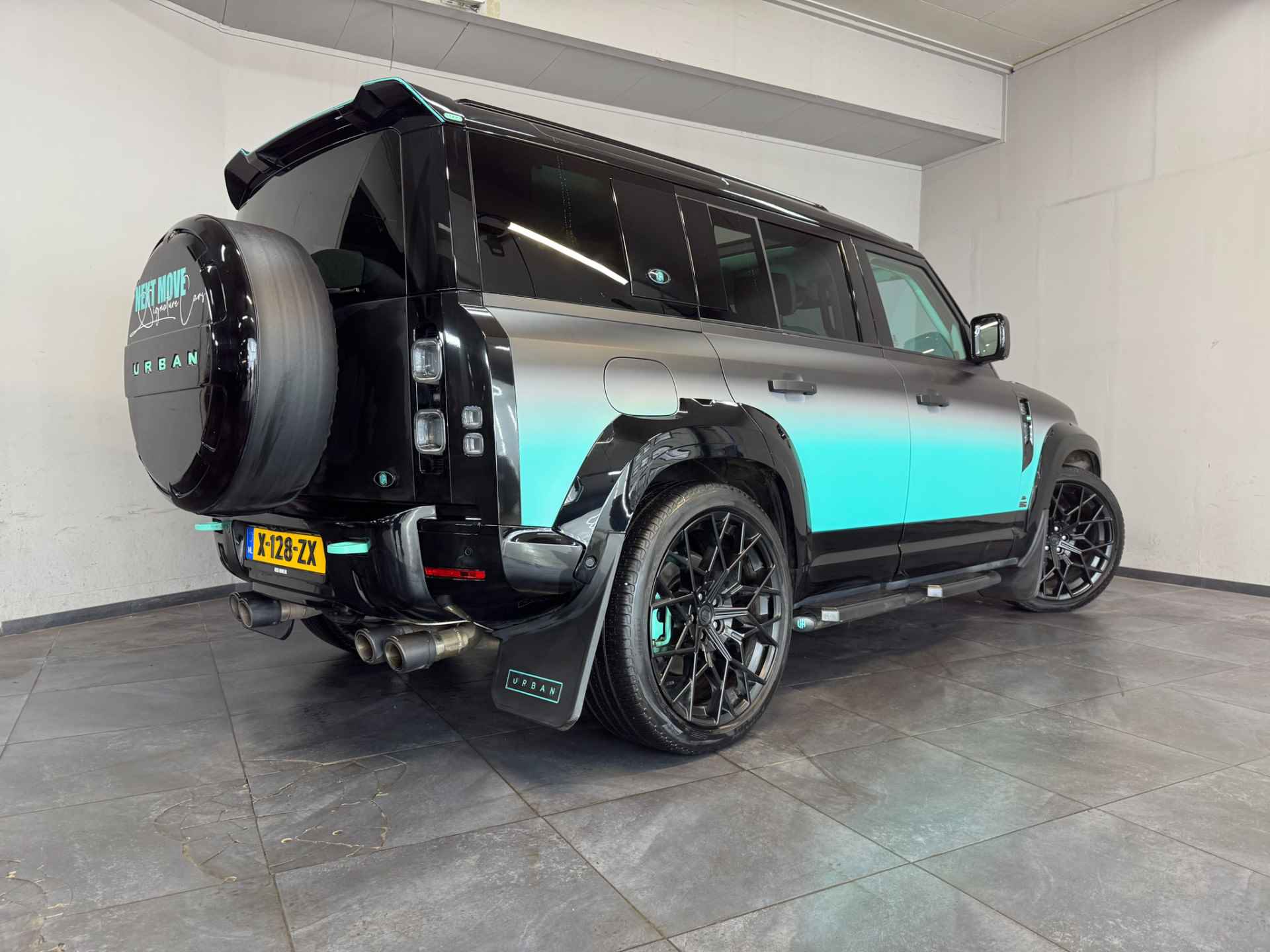 Land Rover Defender 2.0 P400e 110 X✅Customized Signature Car✅UNIEK✅Custom Interieur✅Stoelventilatie✅URBAN✅Meridian✅Panoramadak✅ - 79/88