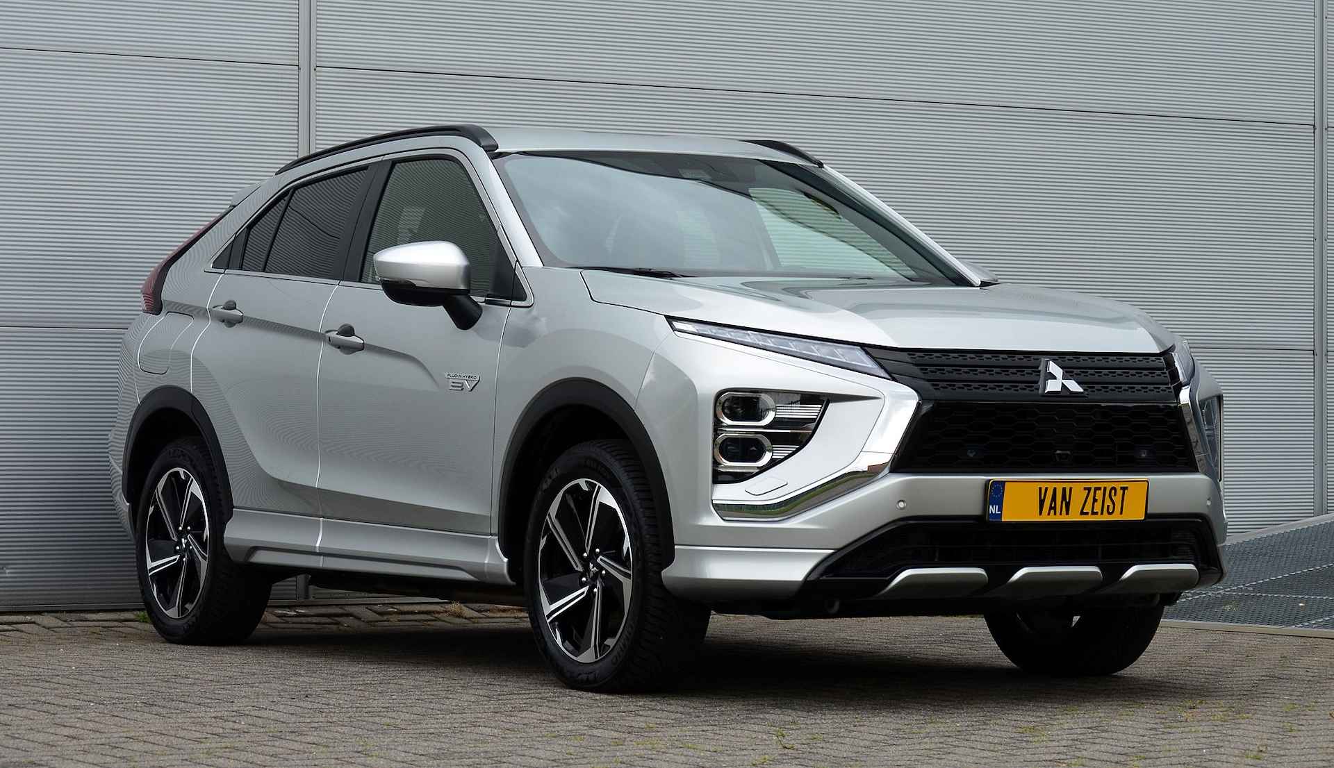 Mitsubishi Eclipse Cross PHEV 2.4 EXECUTIVE 4WD | PLUG IN HYBRID | ALL SEASON BANDEN | ADAPTIEF CRUISE | TREKHAAK 1500KG | FABRIEKGARANTIE TOT 28-12-2031* | ALL-IN RIJKLAARPRIJS - 13/48