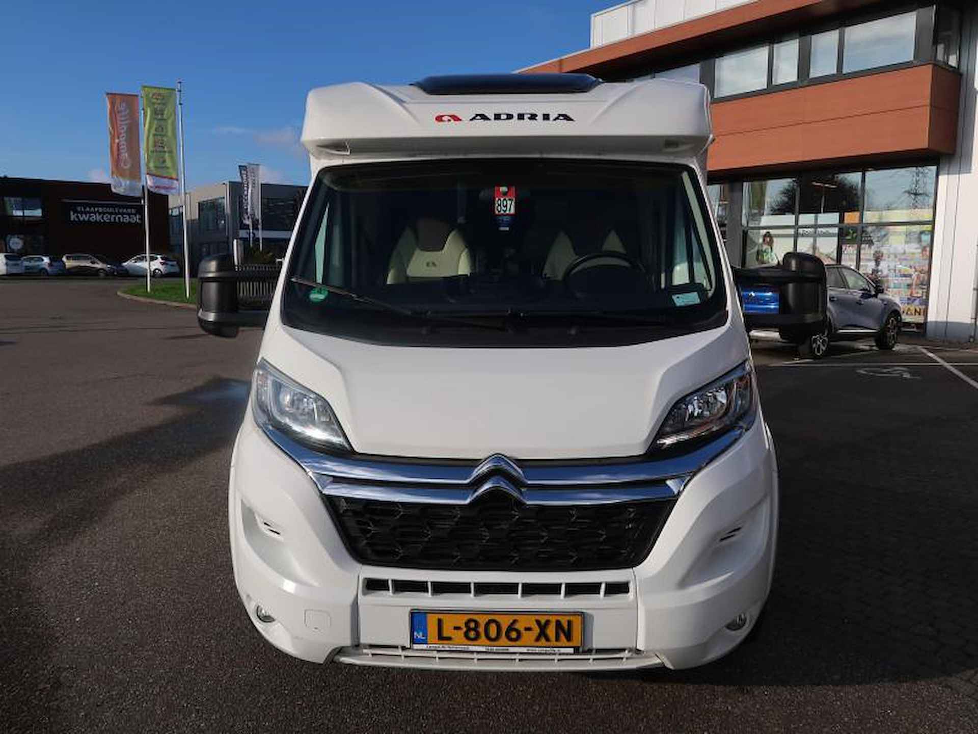 Adria Coral Axess 600 SL ENKELE BEDDEN - 9/25