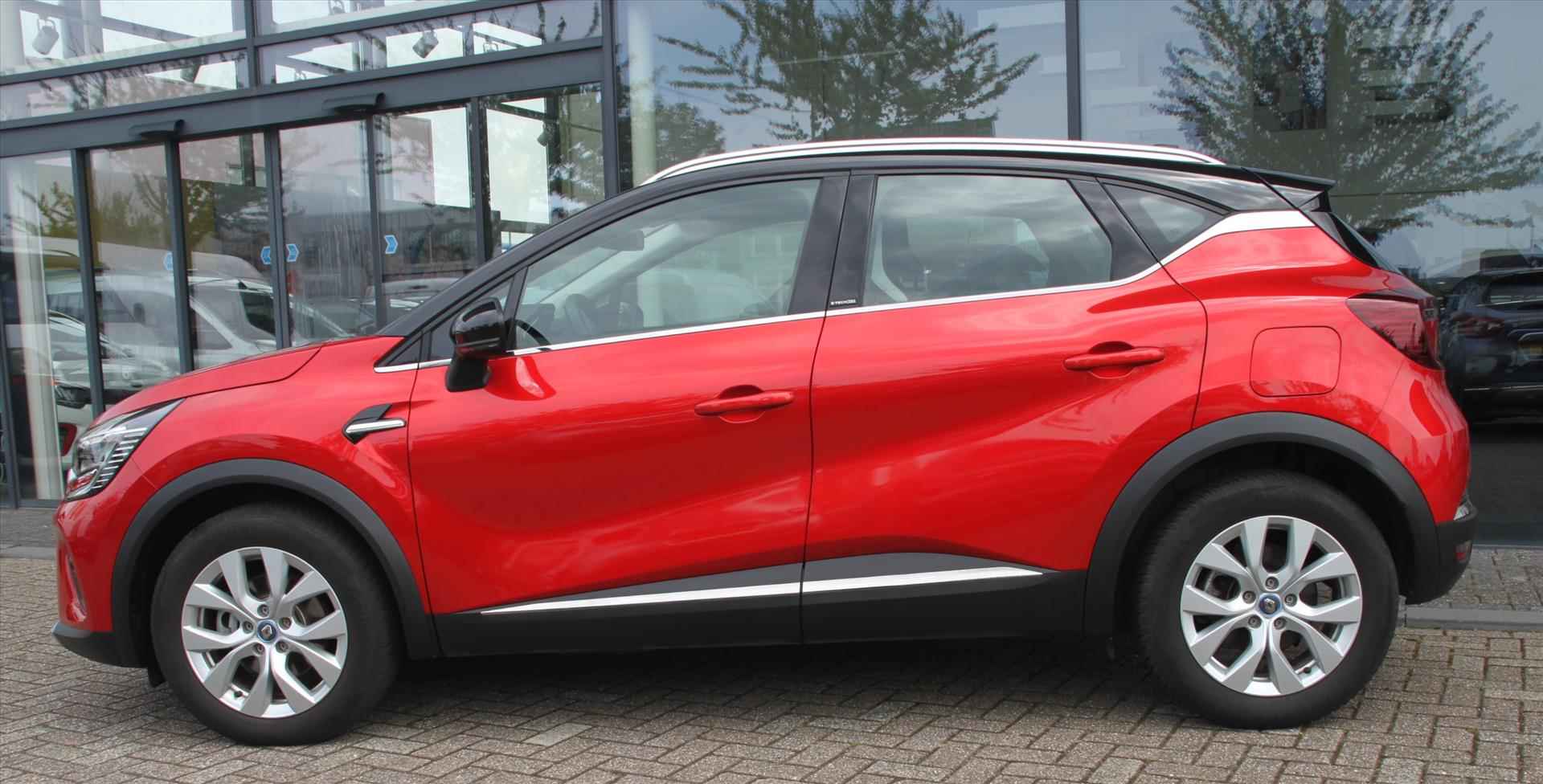 RENAULT Captur 160PK-PLUG IN HYBRID-INTENS-29DKM-NAVI-CAMERA-PDC V.+A.- - 9/24