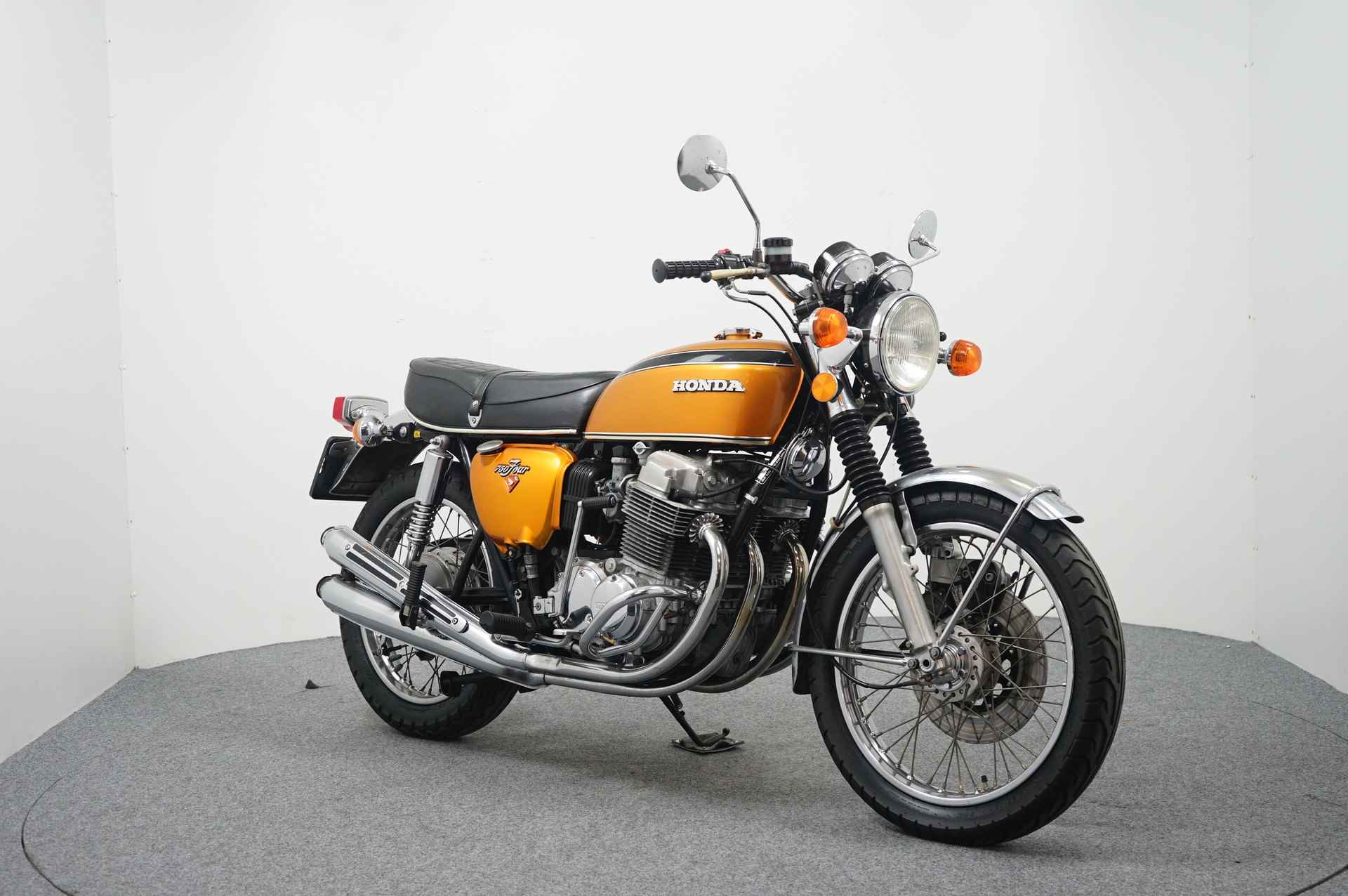 Honda CB 750 K2 - 2/16