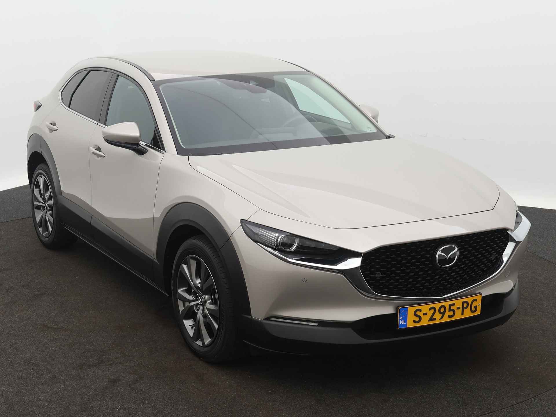 Mazda CX-30 2.0 e-SkyActiv-X M Hybrid Luxury | 360 Camera | Parkeersensoren | Stoel en stuurwiel verwarmd | Cruise Control Adaptief | Leder | - 29/47