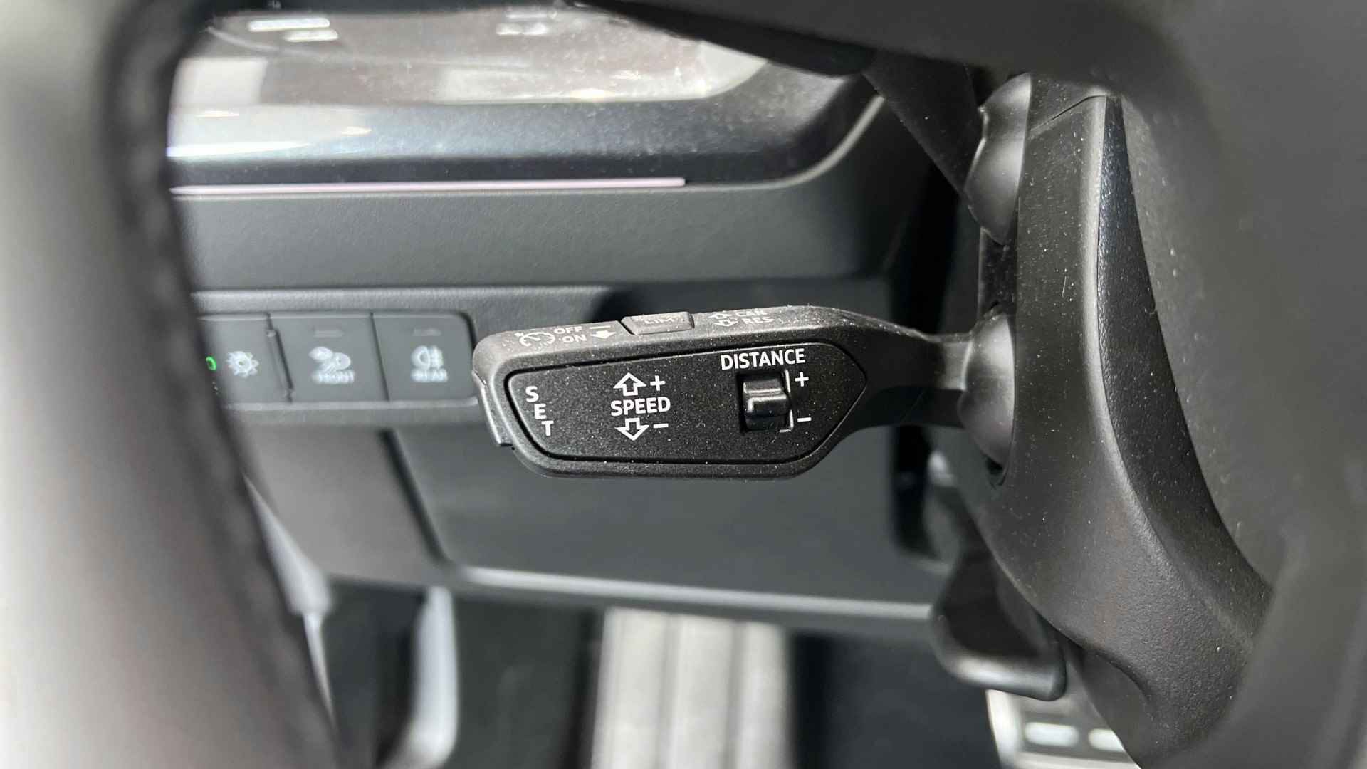 Audi Q4 Sportback e-tron 50 Quattro 300PK S edition 21" LM / Optiekpakket zwart / Stoelverwarming - 19/25