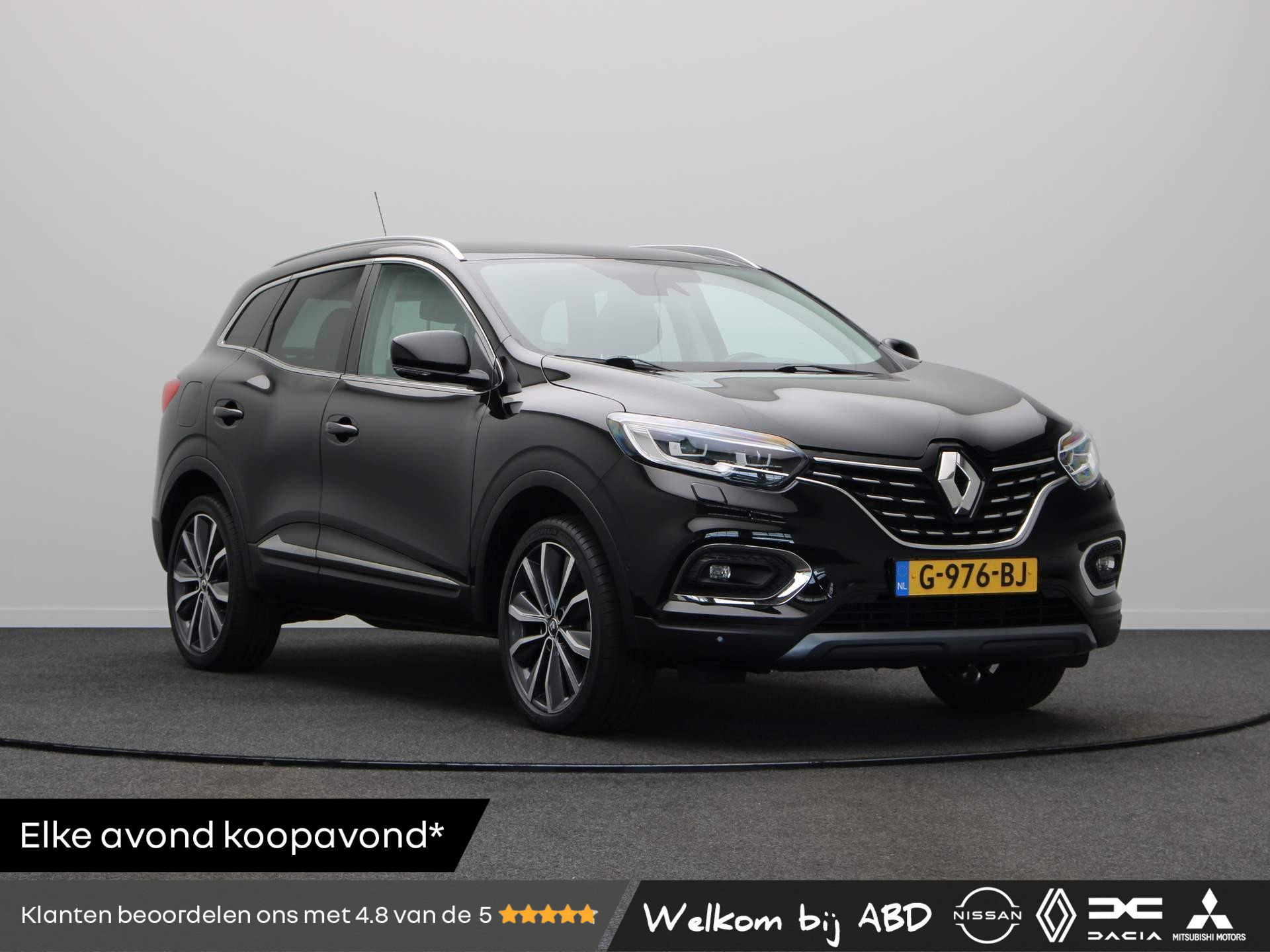 Renault Kadjar 160pk TCe Black Edition | Achteruitrijcamera | BOSE Audiosysteem | Navigatie | Panorama dak | Stoelverwarming |