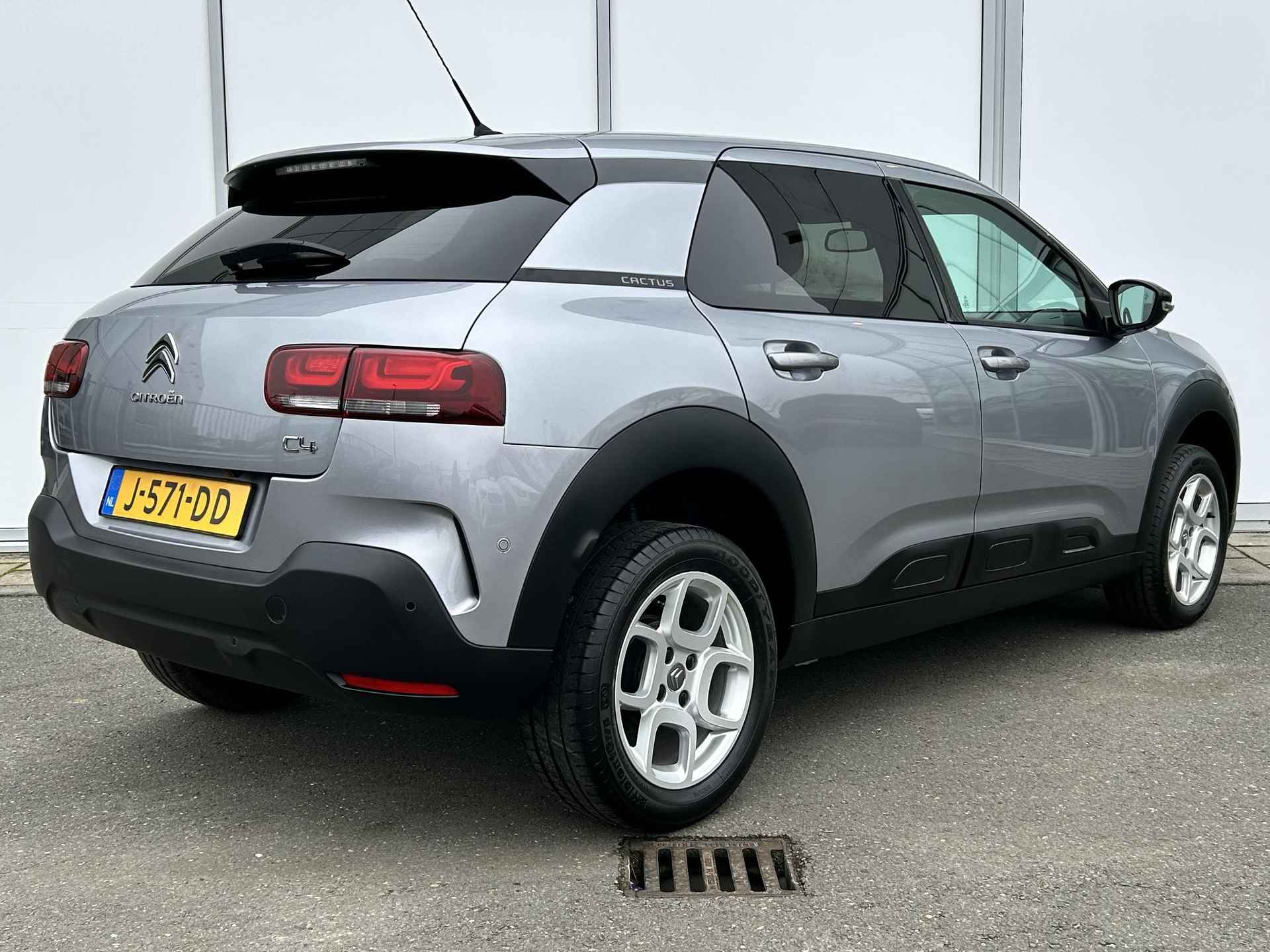 Citroen C4 Cactus 1.2 110pk Shine | CAMERA | NAVIGATIE | CARPLAY | KEYLESS | BLINDSPOT | DAB | PDC V+A | 16" LMV - 12/35