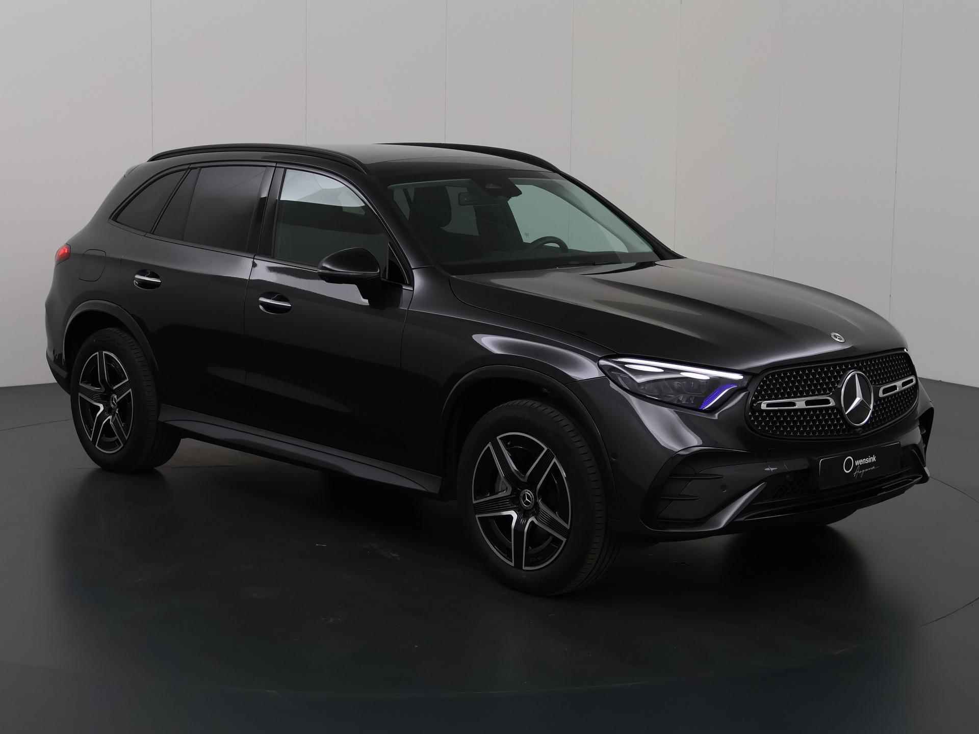 Mercedes-Benz GLC-klasse 300e 4MATIC AMG Line | Headup | Panoramadak | Premium plus | Winter pakket | Night | Sfeerverlichting | 19" lichtmetalen velgen | - 24/52