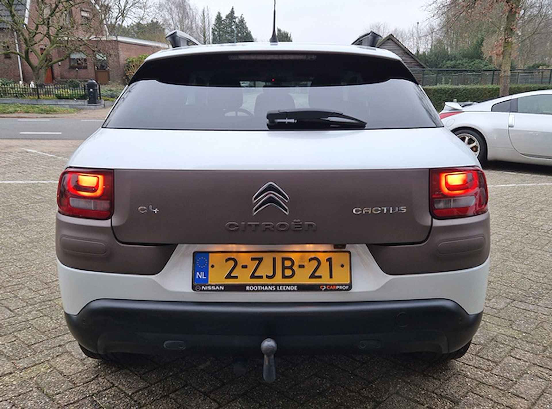 CITROEN C4 Cactus VTi 82pk SHINE Navi - Camera - Panoramisch glazen dak - 3/16