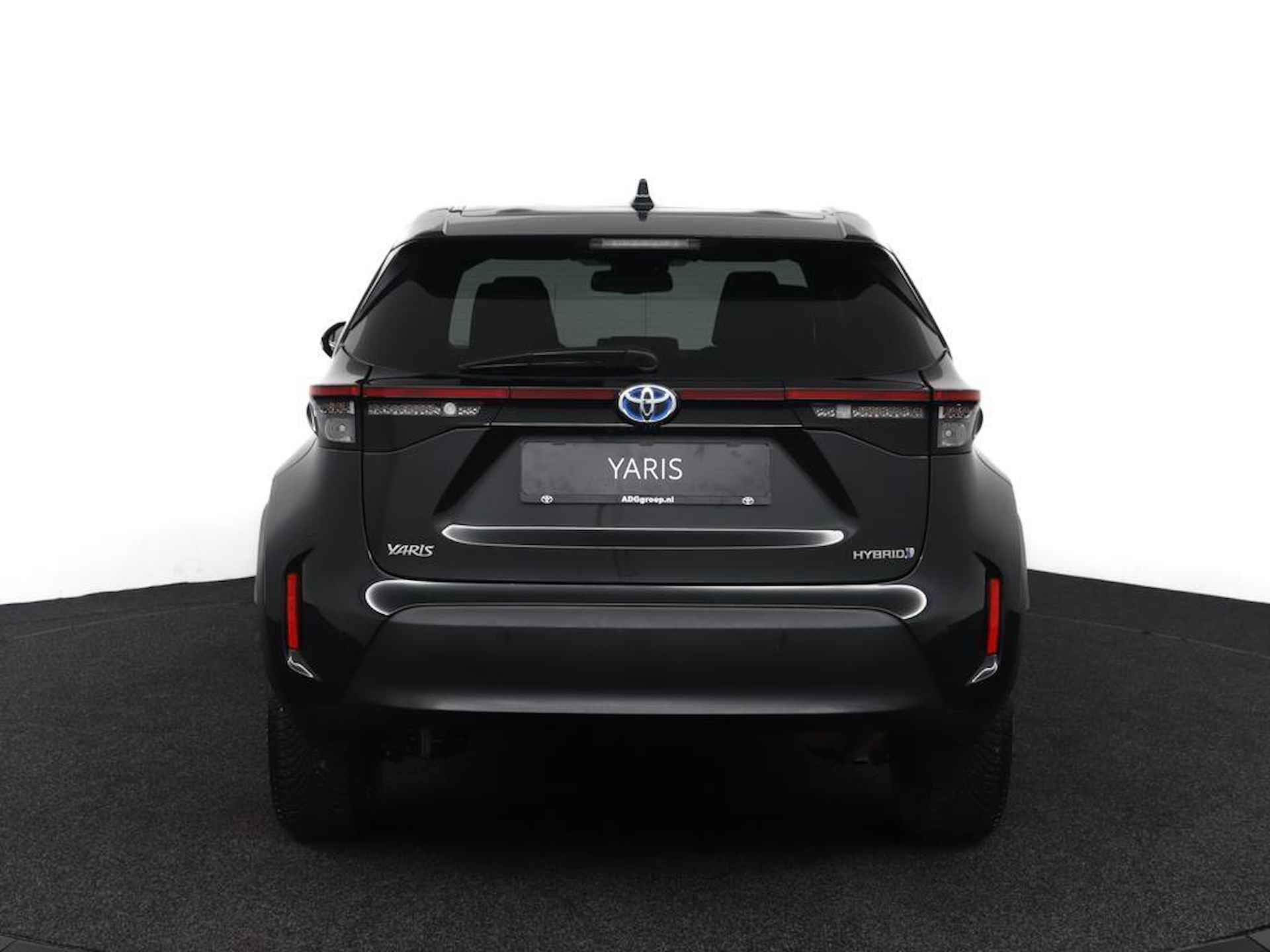 Toyota Yaris Cross 1.5 Hybrid Dynamic | Parkeersensoren | Navigatie | Stoel/stuurverwarming | - 49/52