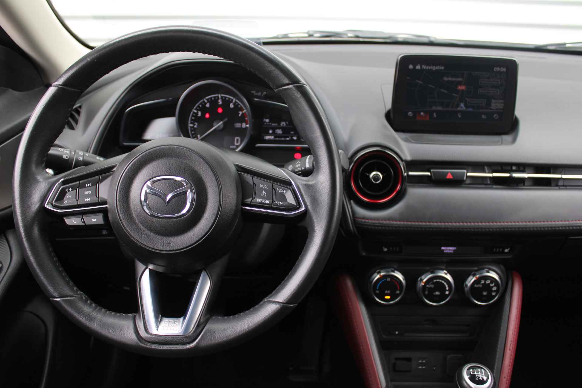 Mazda CX-3 2.0 SkyActiv-G 120 SkyLease GT | Navi | Keyless | Heads-up display | Clima | 18" LM | Camera | Dodehoek detectie | - 11/31