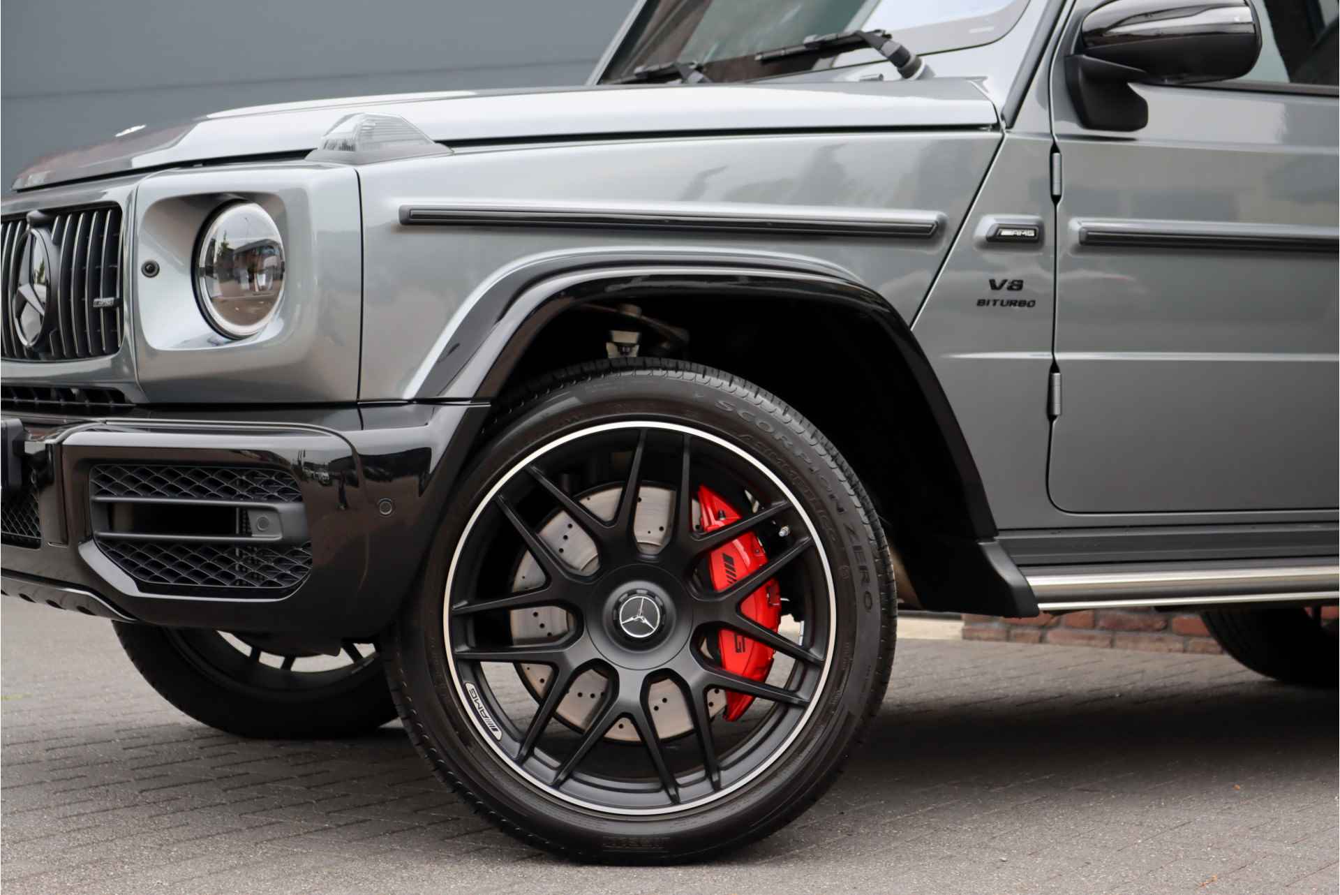 Mercedes-Benz G-Klasse AMG 63 V8 G-Manufaktur Aut9 | AMG Drivers Package | Distronic+ | Carbon | Massage | Nappa Leder | Trekhaak | Stoelventilatie | Energizing-pakket | Schuifdak | Techniekpakket | - 18/57