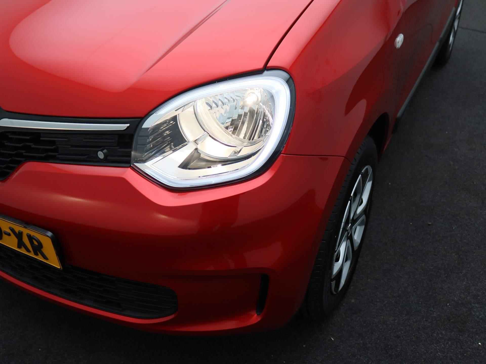 Renault Twingo Z.E. R80 E-Tech Equilibre 22 kWh | Demo | Bekleding stof 'Noir Eclipse' Dashboard'Noir' | EASY LINK multimedia- en navigatiesysteem | Parkeersensoren achter met sonische weergave | - 14/26