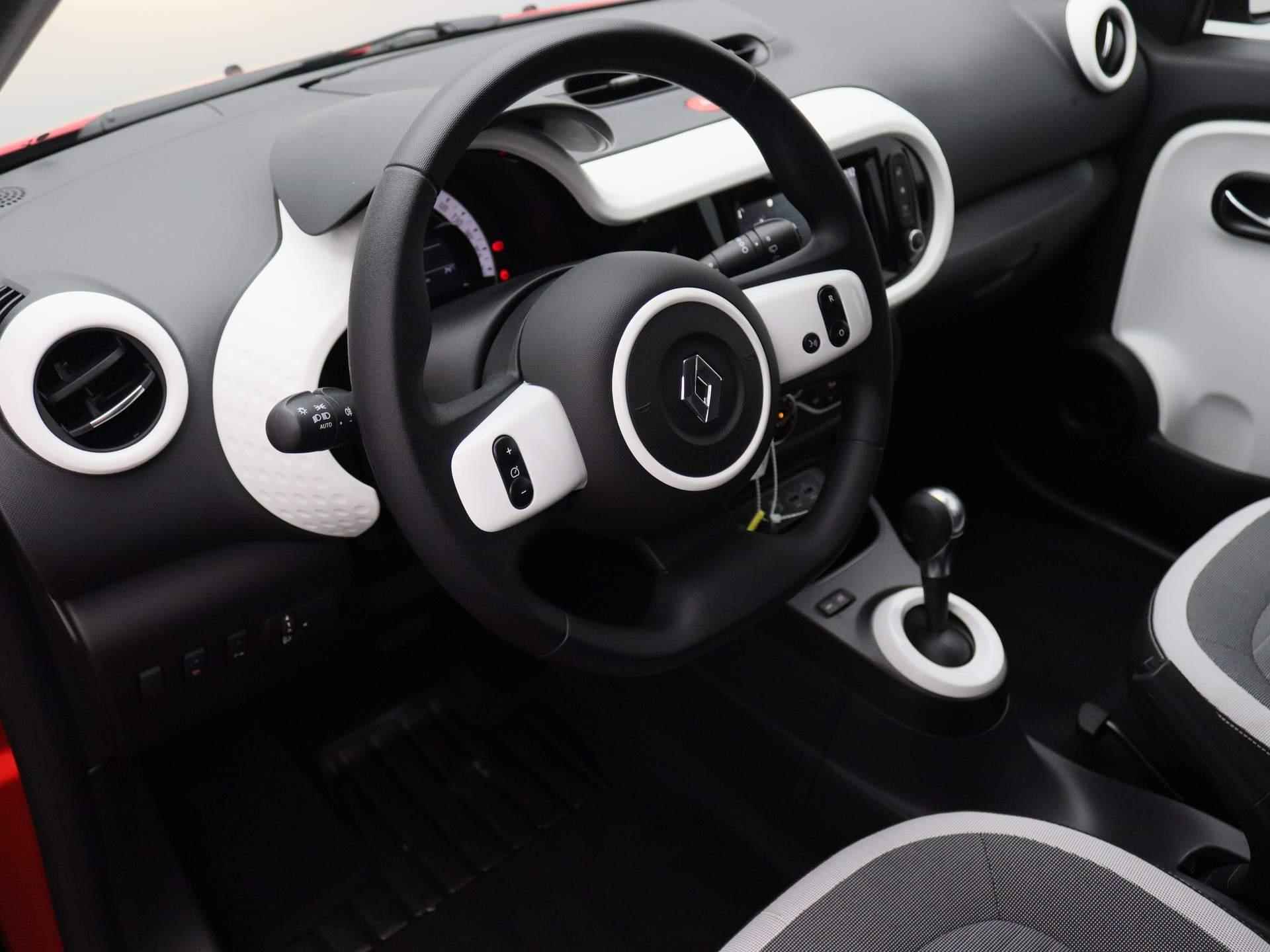 Renault Twingo Z.E. R80 E-Tech Equilibre 22 kWh | Demo | Bekleding stof 'Noir Eclipse' Dashboard'Noir' | EASY LINK multimedia- en navigatiesysteem | Parkeersensoren achter met sonische weergave | - 20/26