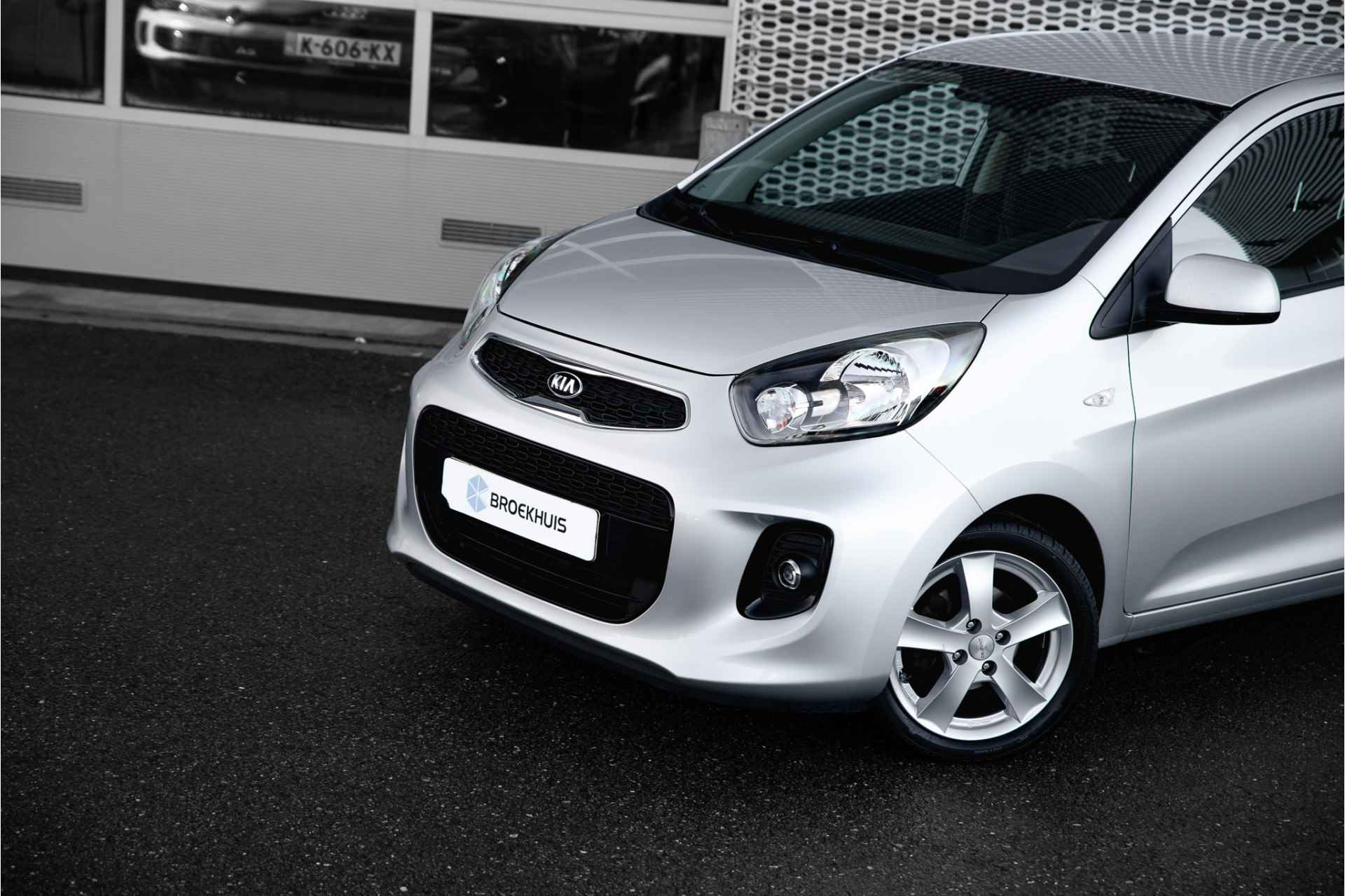 Kia Picanto 1.0 CVVT ComfortPlusLine Navigator | Cruise control | Navigatie | Camera | Climate Control | 15"inch - 5/30