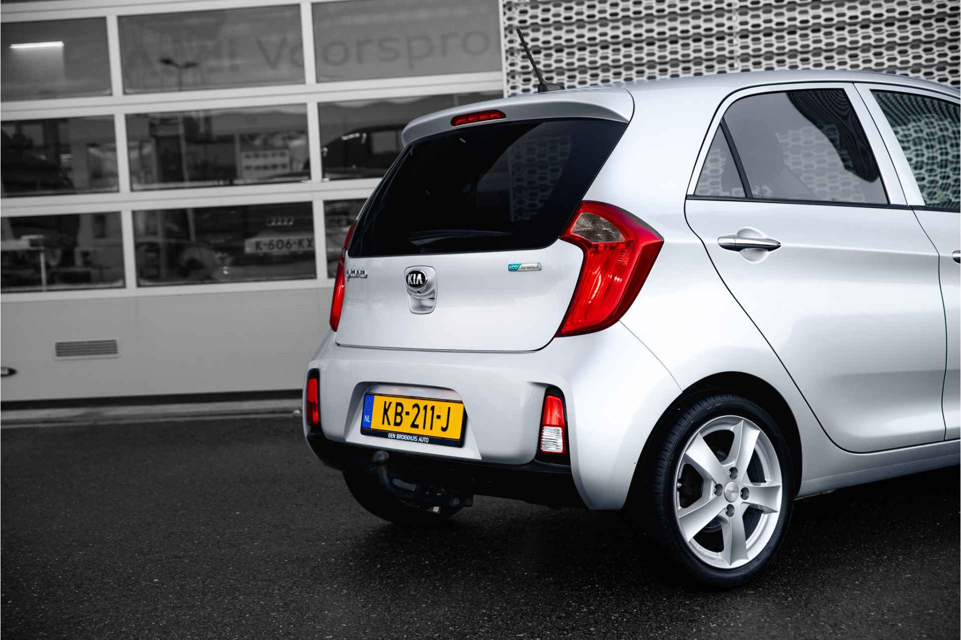 Kia Picanto 1.0 CVVT ComfortPlusLine Navigator | Cruise control | Navigatie | Camera | Climate Control | 15"inch - 16/30