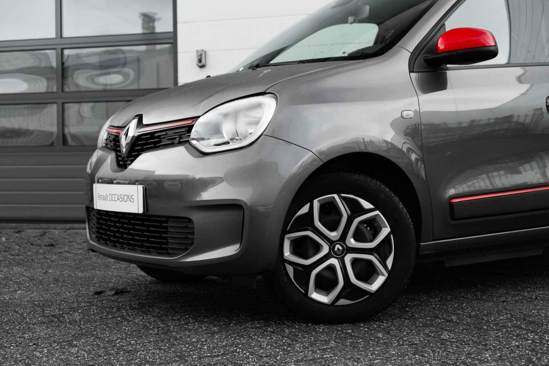 Renault Twingo ZE R80 E-Tech Equilibre 22 kWh | Automaat | Parkeersensoren achter | Navigatie | incl. Bovag rijklaarpakket met 12 maanden garantie - 9/45