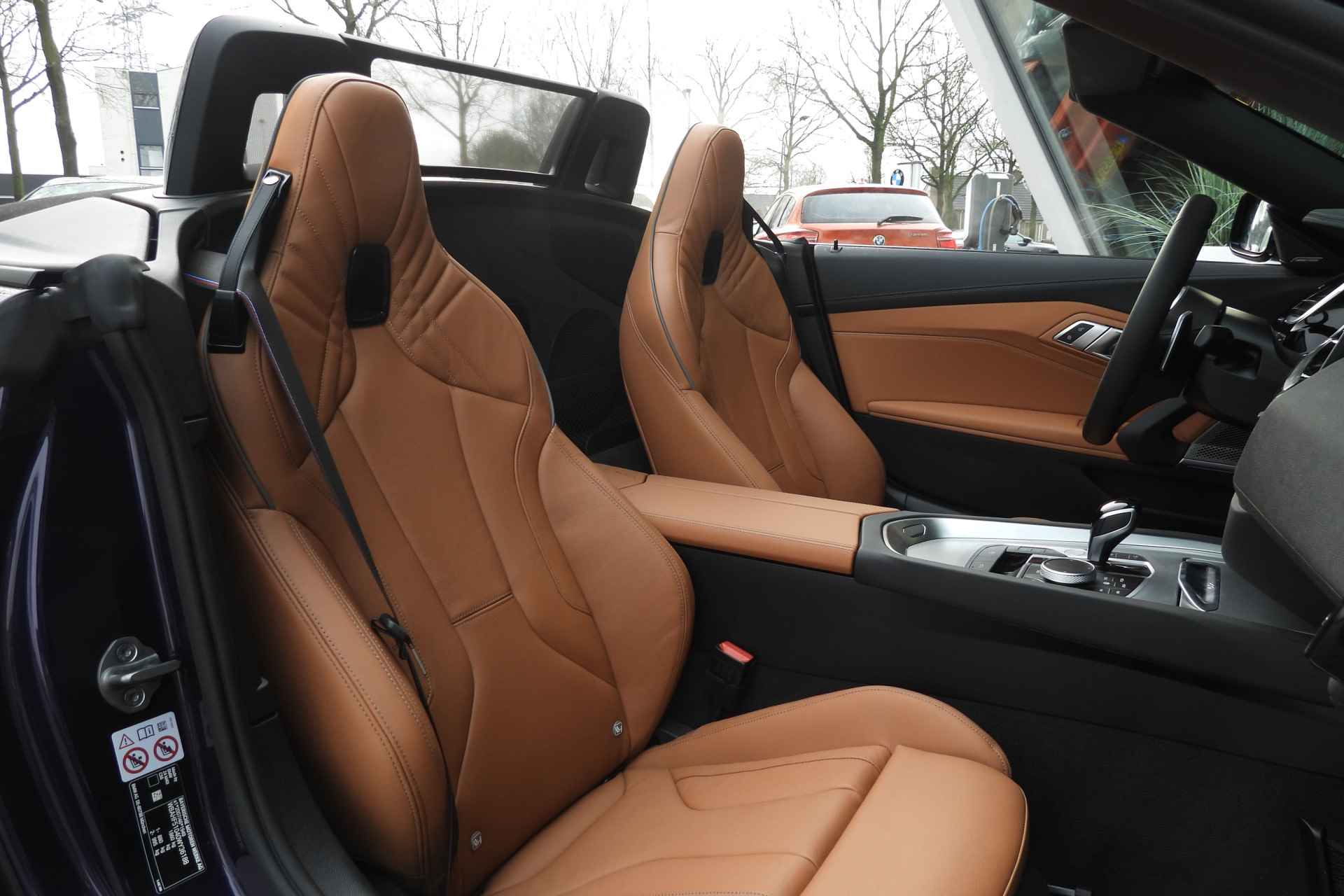 BMW Z4 Roadster M40i High Executive Automaat / M Sportstoelen / Adaptieve LED / Adaptief M Onderstel / Comfort Access / Active Cruise Control / Head-Up / Stuurverwarming - 44/55