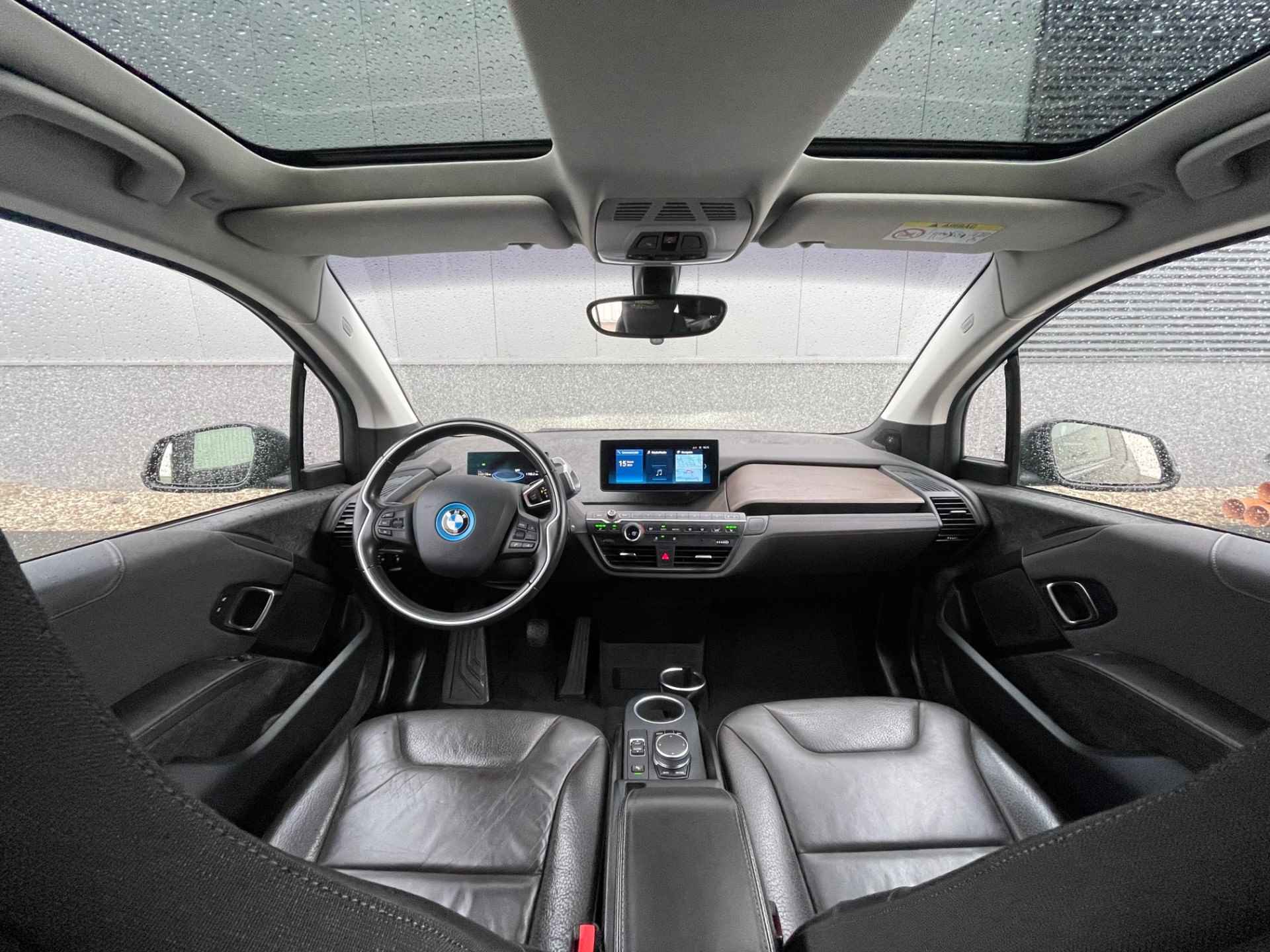 BMW i3 S 120Ah 42 kWh 185pk RoadStyle Edition leder/schuifdak/Accu 96% - 27/62