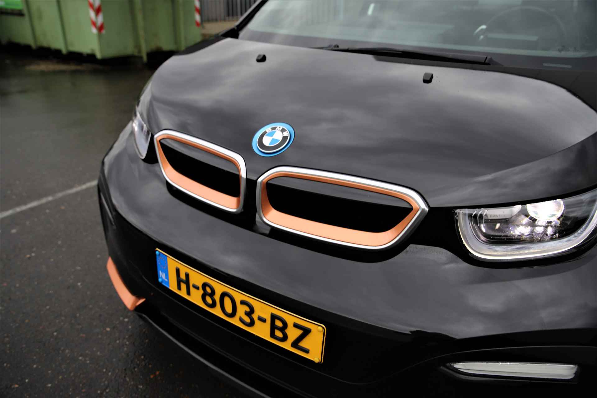 BMW i3 S 120Ah 42 kWh 185pk RoadStyle Edition leder/schuifdak/Accu 96% - 12/63