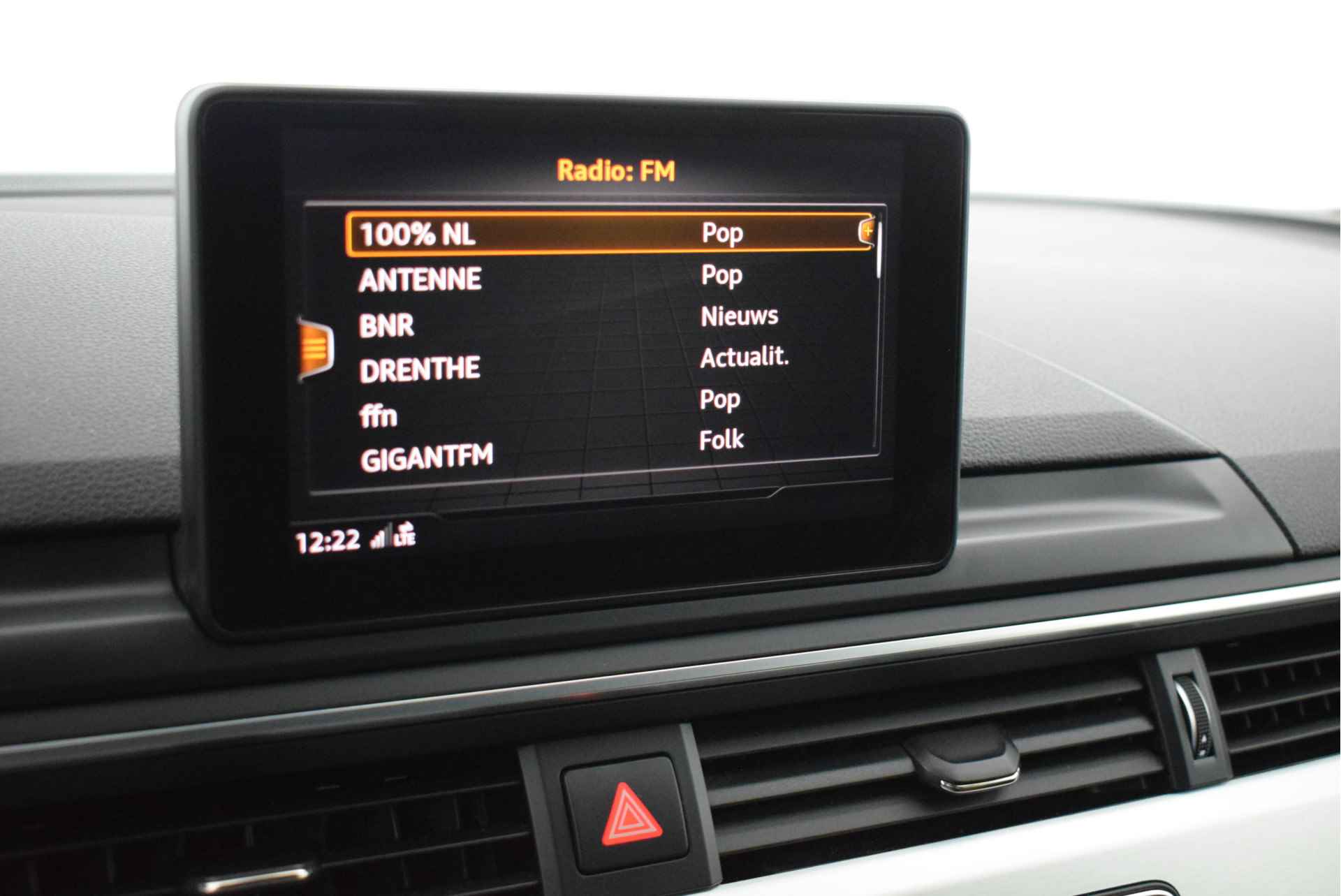 Audi A4 Avant 1.4 TFSI 150pk S-Tronic 2x S-Line B&O Navigatie Virtual Cockpit Led - 22/47