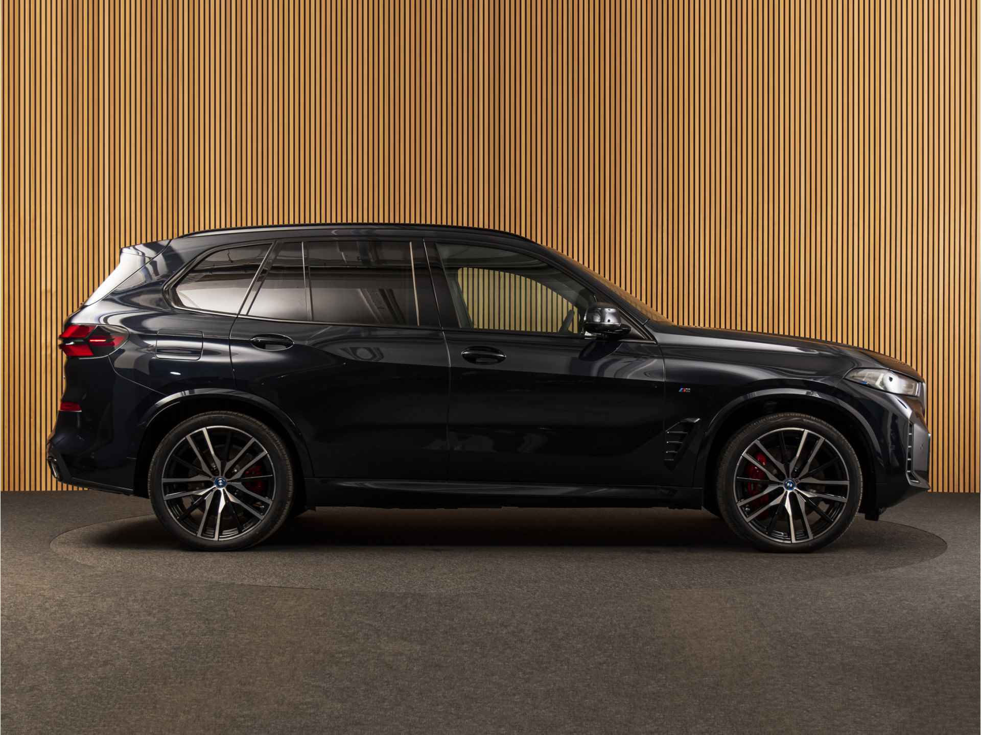 BMW X5 xDrive50e MSPORT-PANO-22"-H/K-HUD - 6/32