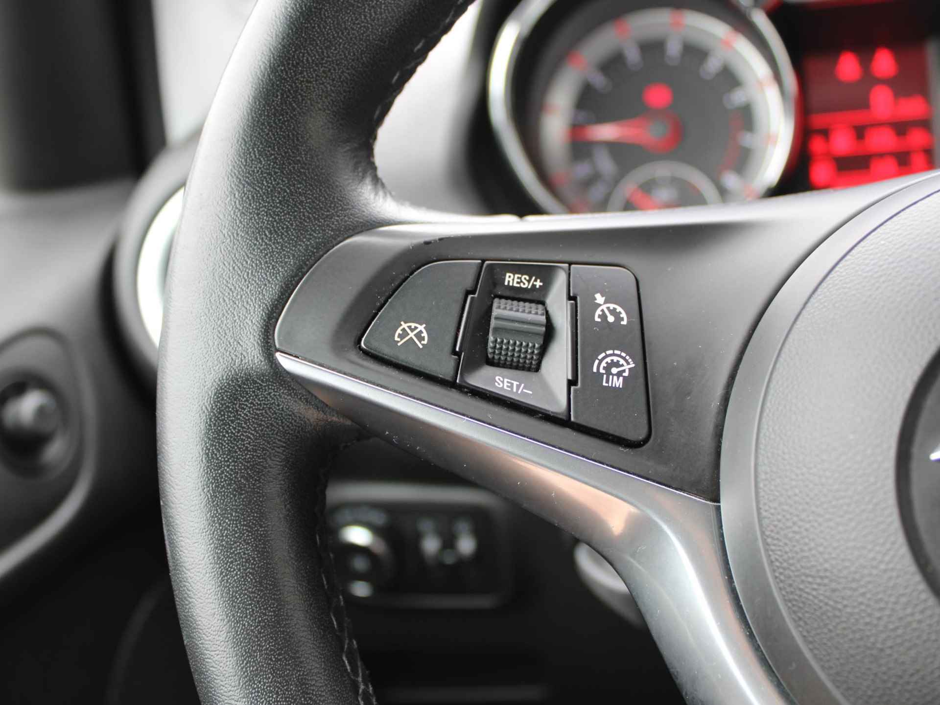 Opel ADAM 1.0 Turbo Unlimited | Apple Carplay / Airco / Cruise - 19/23
