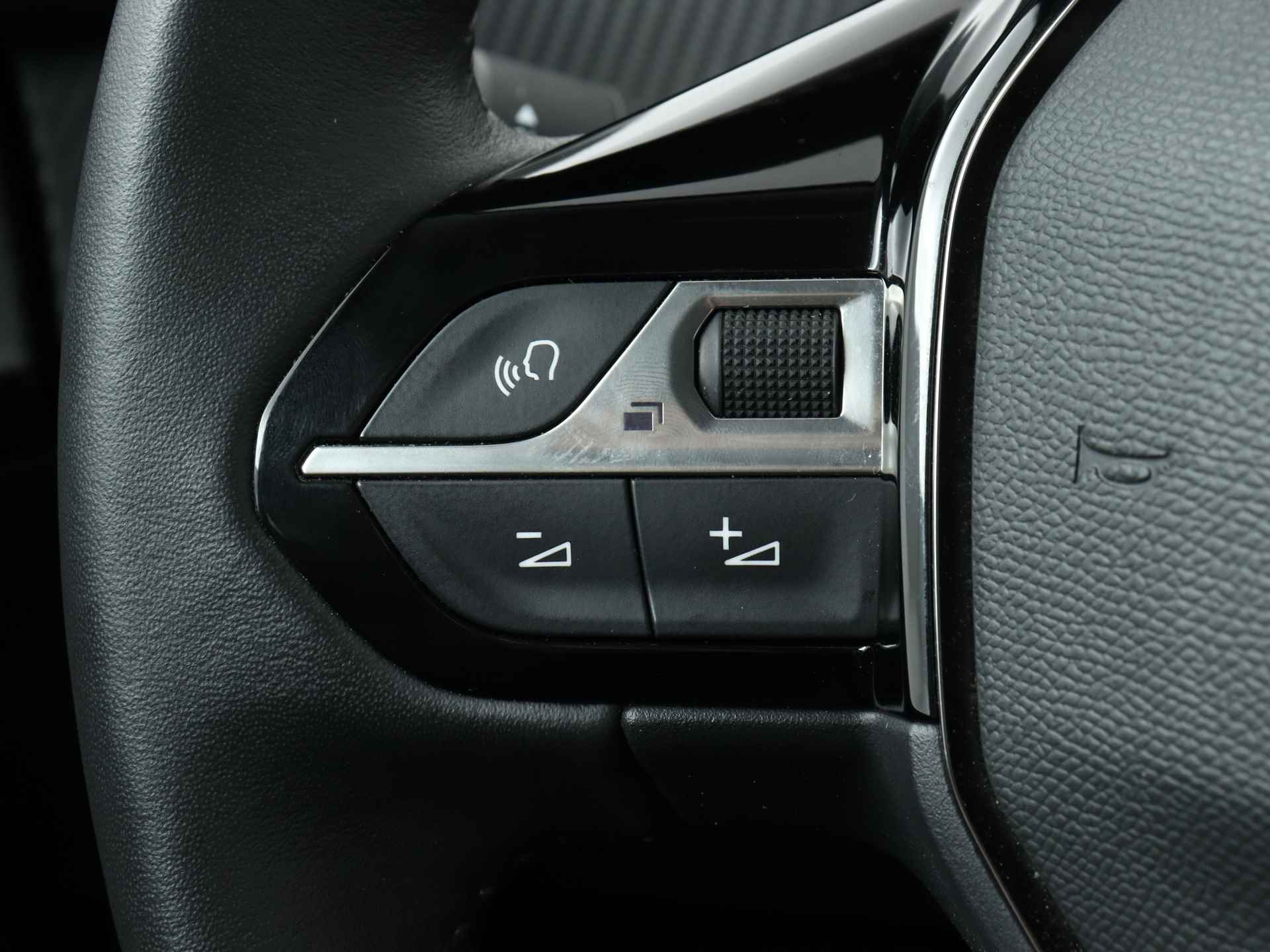 Peugeot 2008 1.2 PureTech Active | Navigatie | Apple CP/Android Auto | Parkeercamera | DAB+ | - 22/42