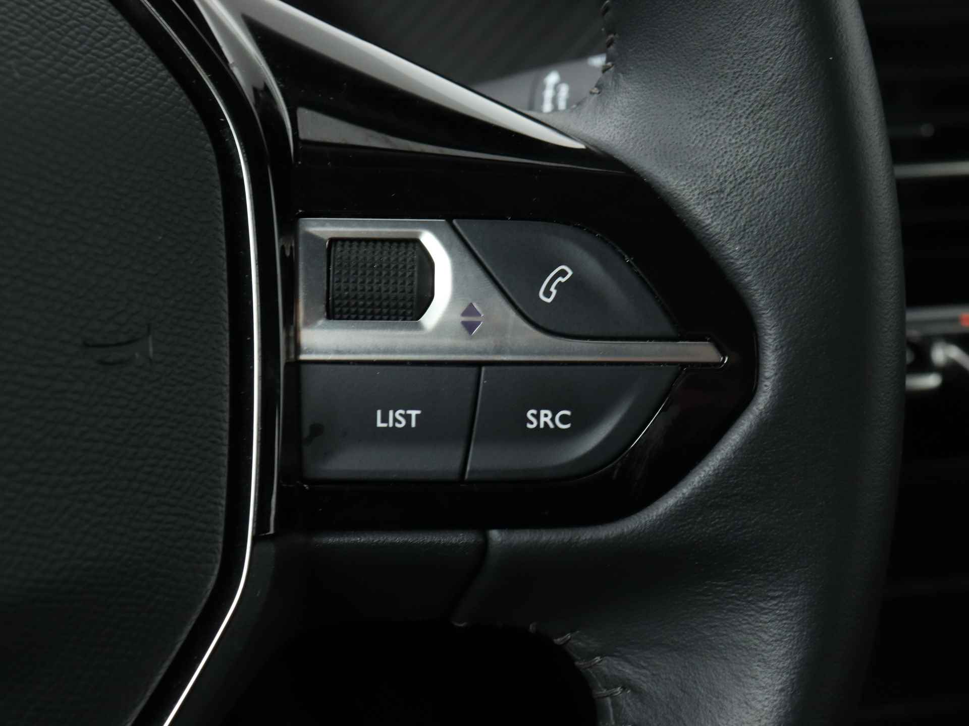 Peugeot 2008 1.2 PureTech Active | Navigatie | Apple CP/Android Auto | Parkeercamera | DAB+ | - 23/42