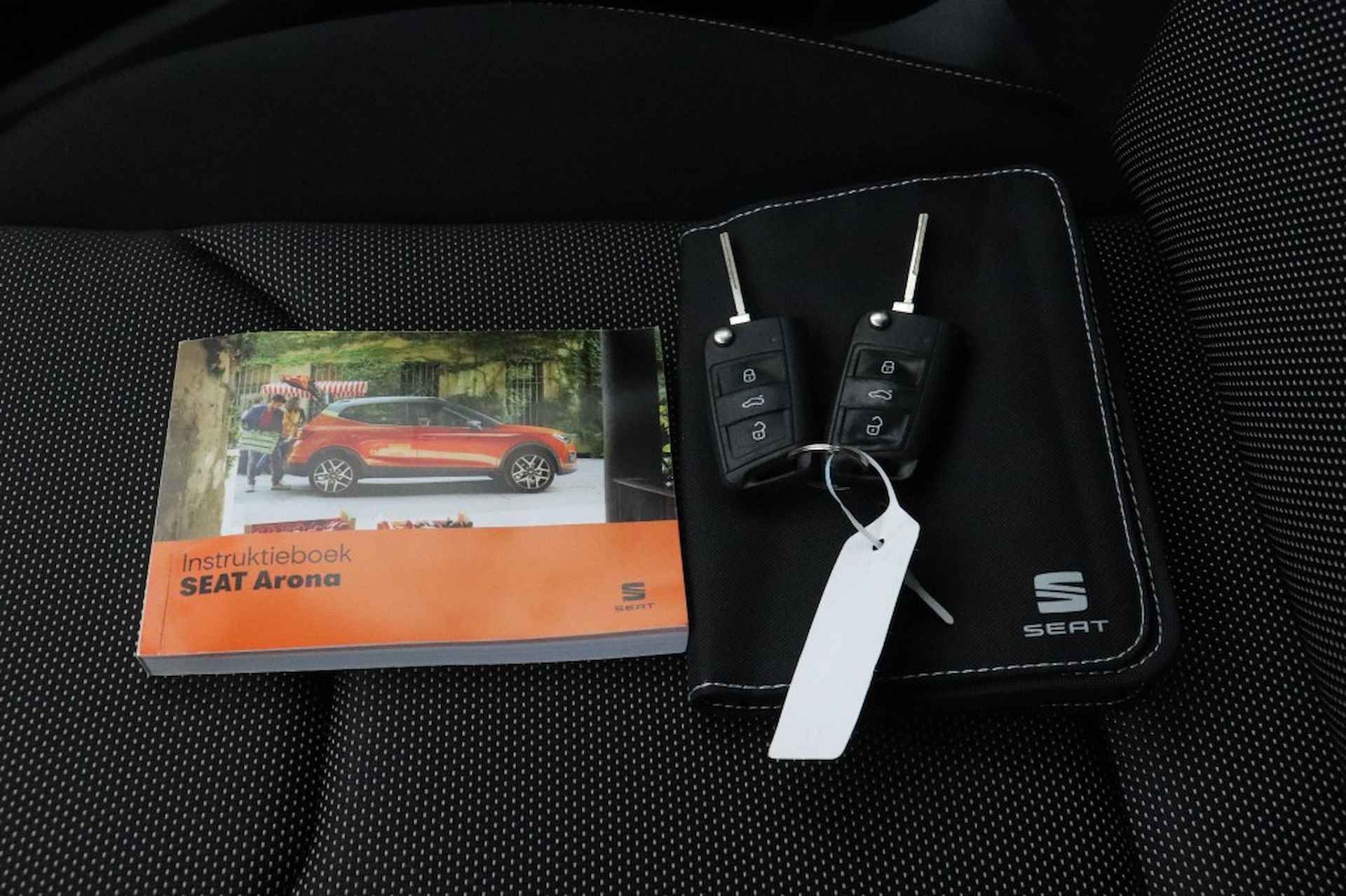 SEAT Arona 1.6 TDI Xcellence Business Intense - Navi, Camera, LED, - 5/29