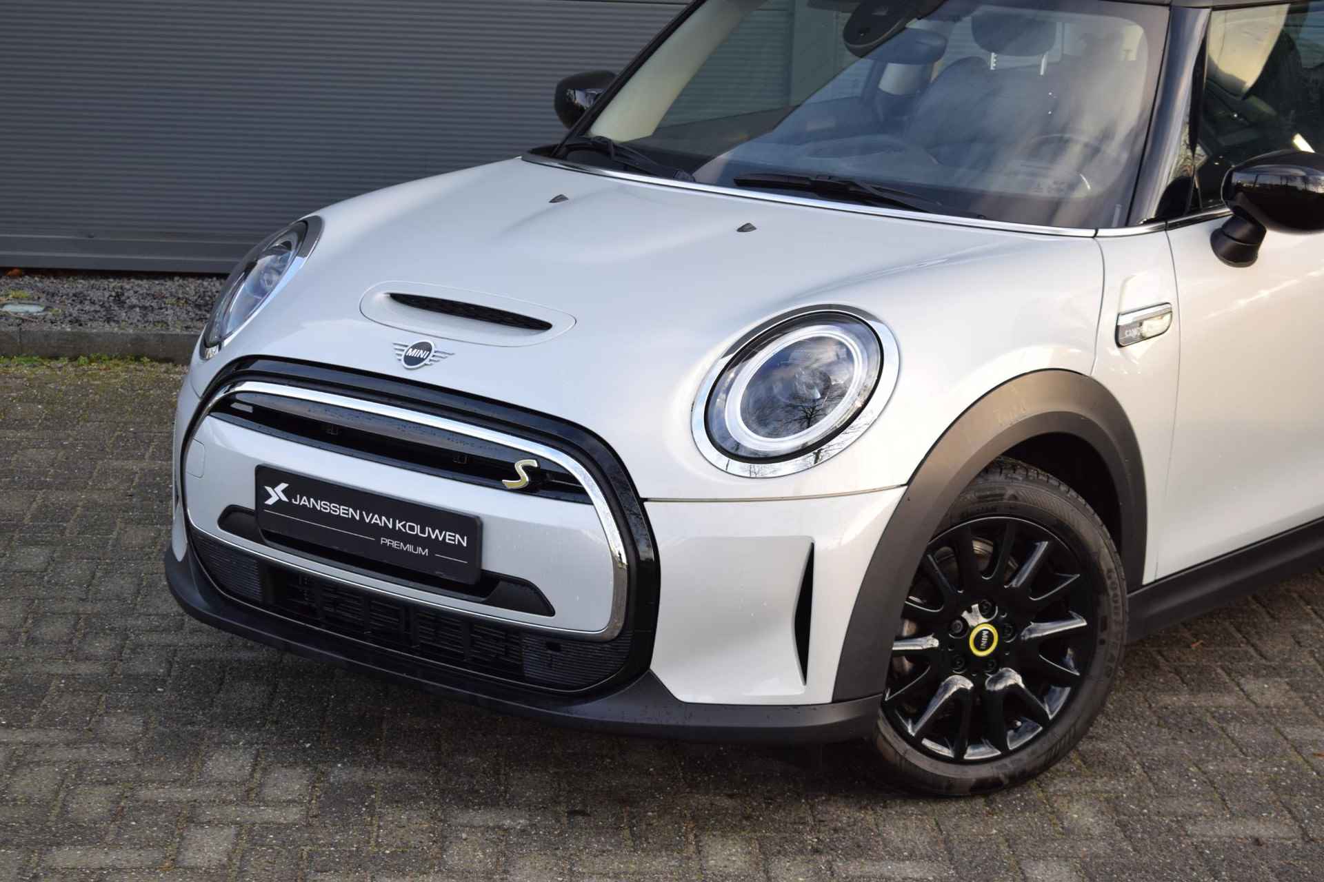 Mini Mini Electric Camden Edition 33 kWh / Apple Carplay / Pano / Stoelverwarming - 26/56