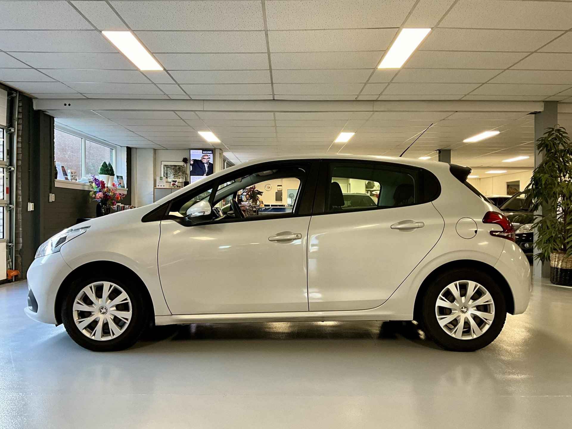 Peugeot 208 1.2 PureTech Blue Lion ** RIJKLAARPRIJS ** - 2/22