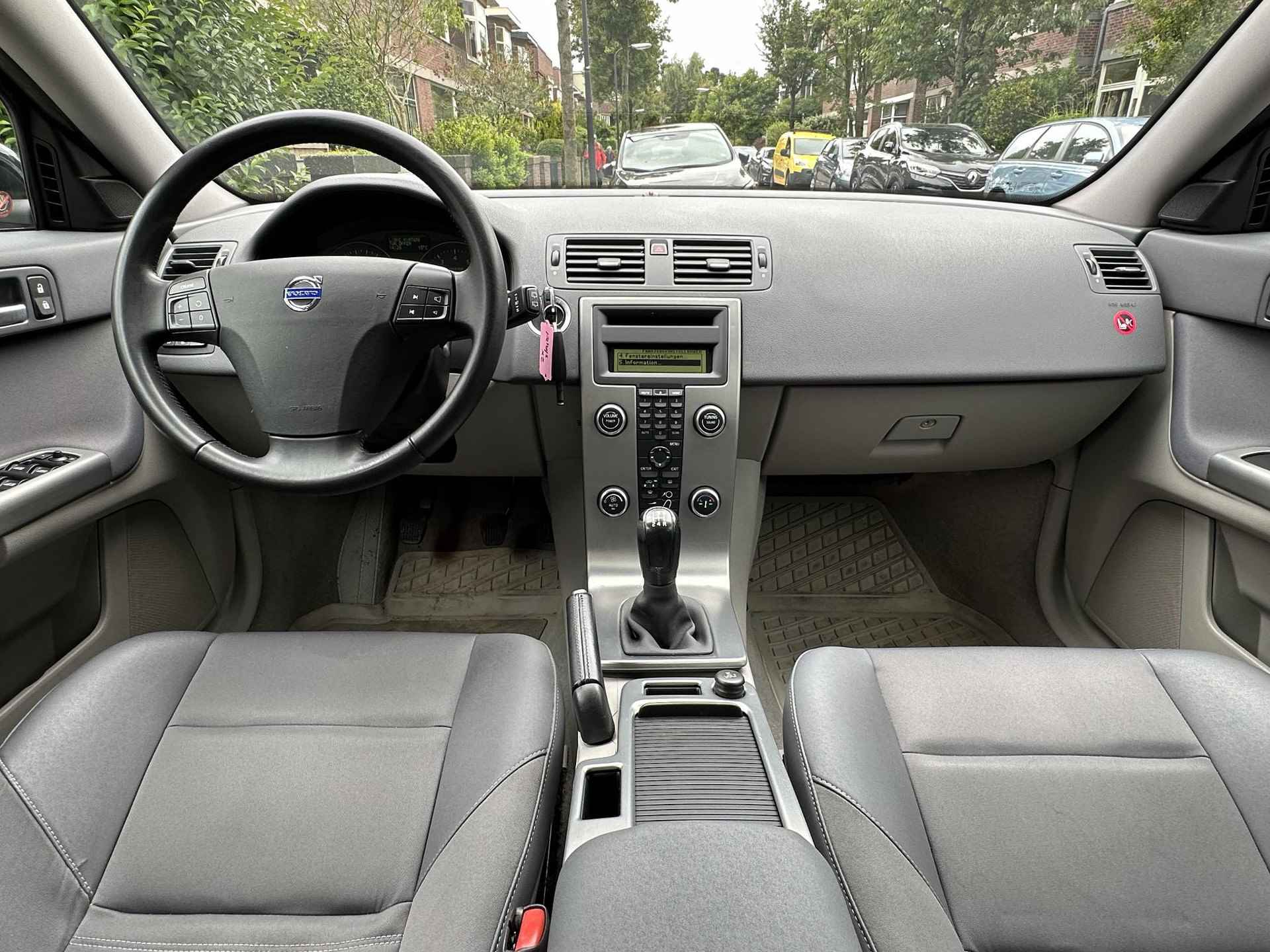 Volvo V50 1.8F Summum l Clima l Cruise l Xenon l Parkeersensoren - 9/15