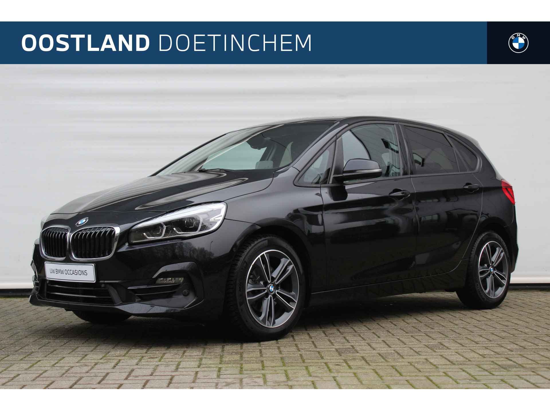 BMW 2 Serie Active Tourer 218i Executive Sport Line Automaat / Achteruitrijcamera / Sportstoelen / LED / Head-Up / Apple CarPlay / Park Assistant