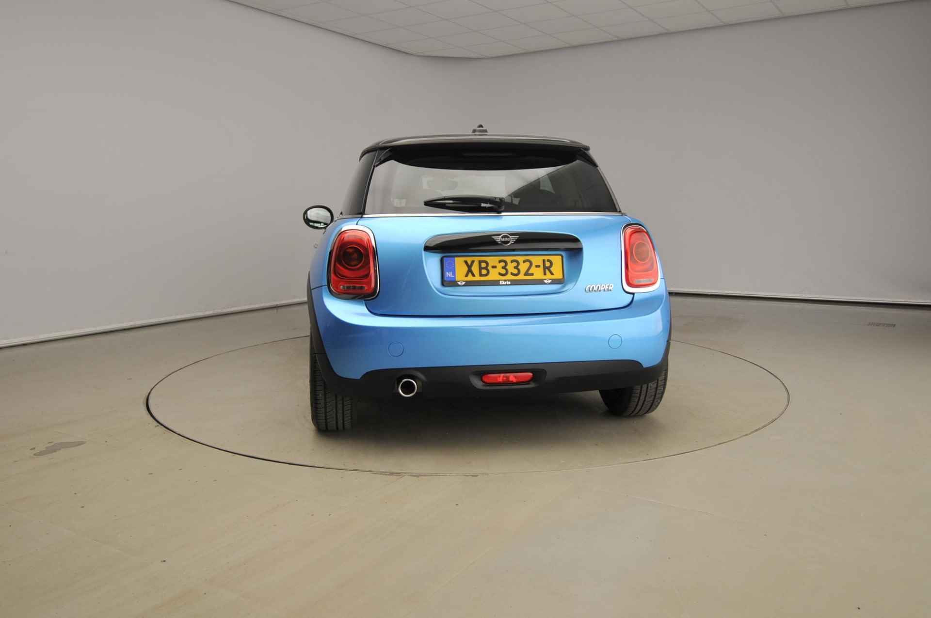 Mini 3-deurs Cooper Automaat / Sportstoelen / Panoramadak / Getint glas / Alu wielen Black - 4/33