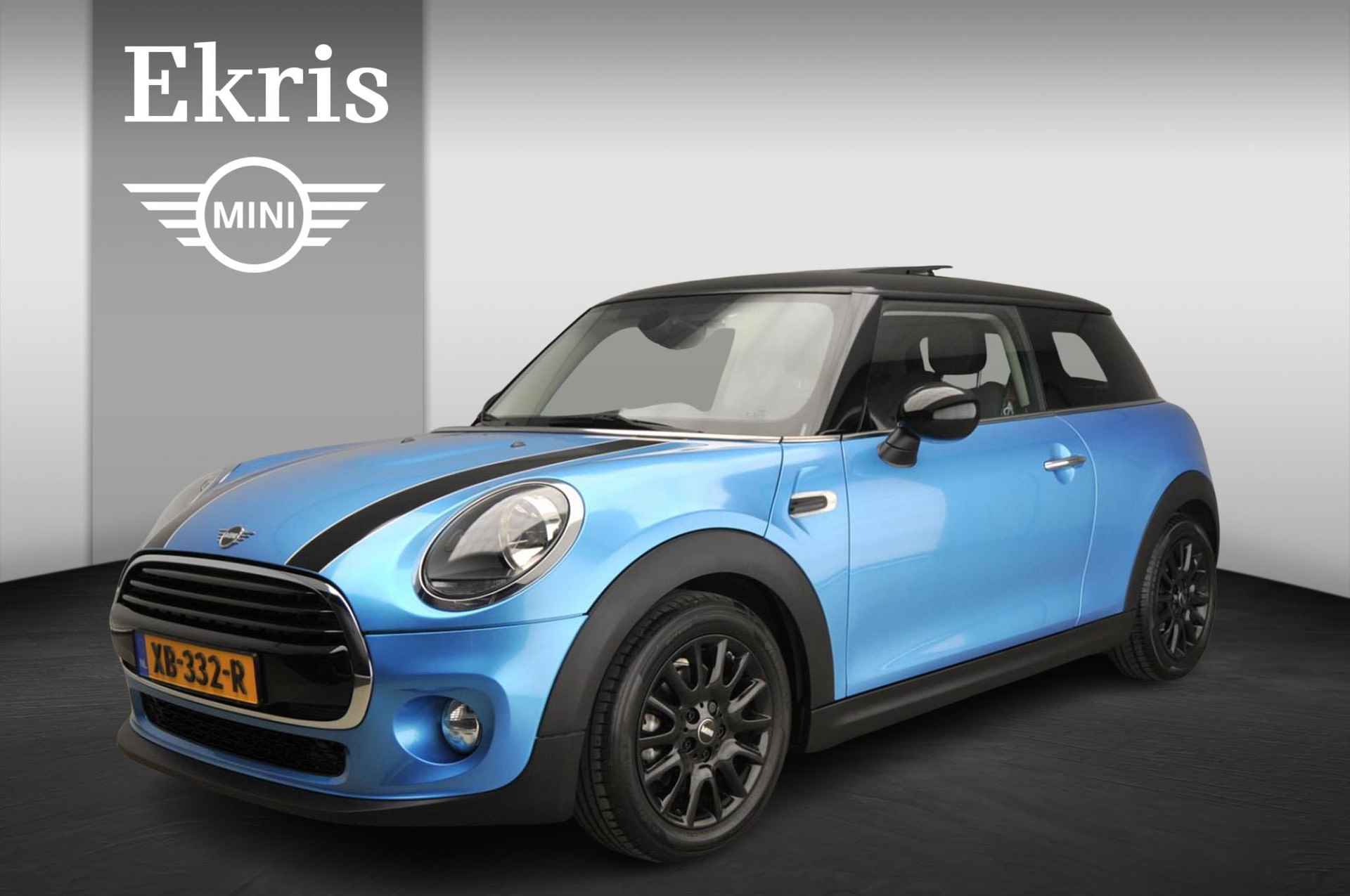 Mini 3-deurs Cooper Automaat / Sportstoelen / Panoramadak / Getint glas / Alu wielen Black