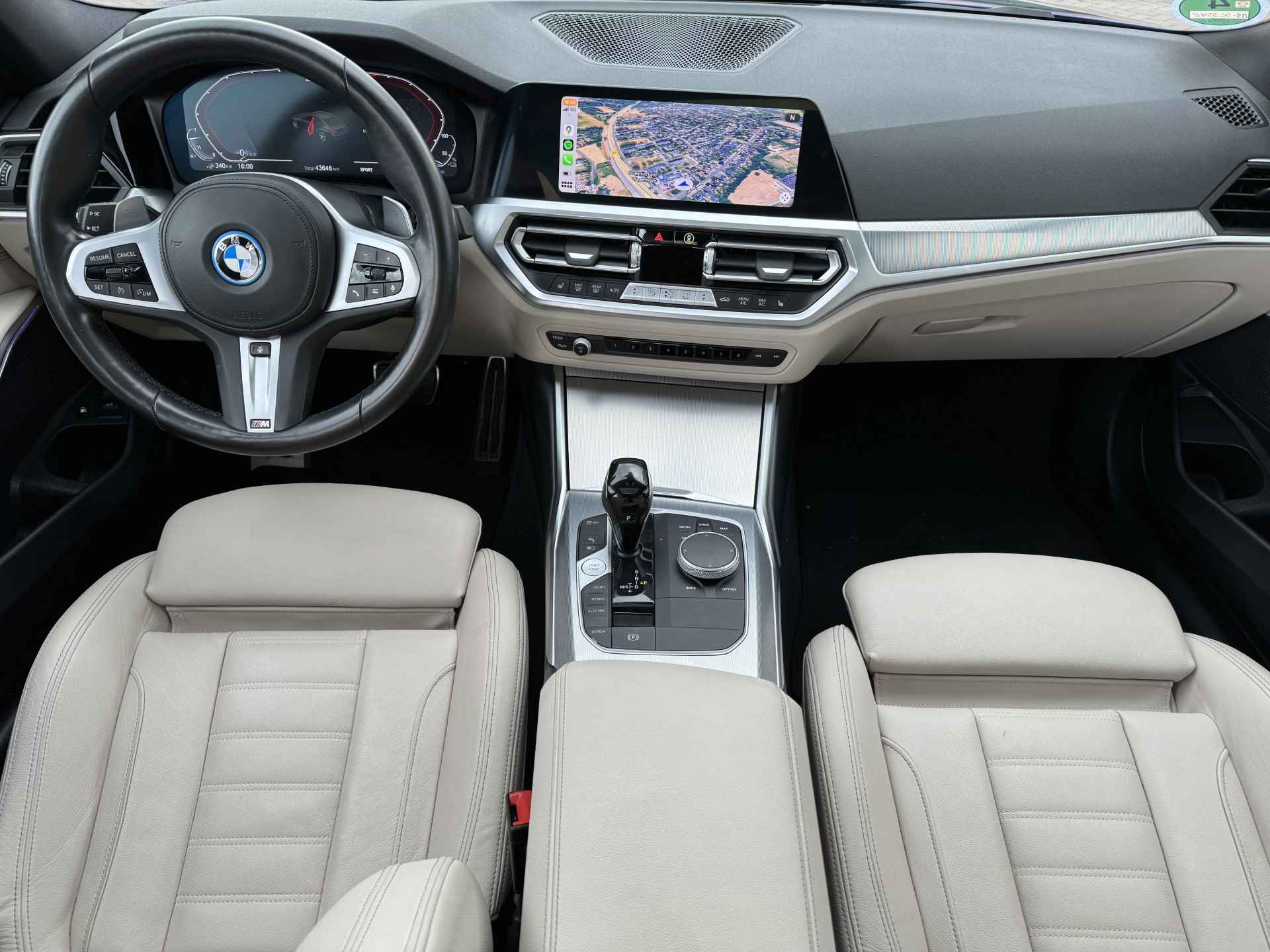 BMW 3 Serie 320E HIGH EXECUTIVE | DEALER OH! | SCHUIFDAK | 19'' LMV | LEDER | M-PAKKET | TREKHAAK ELEKTRISCH | - 6/48
