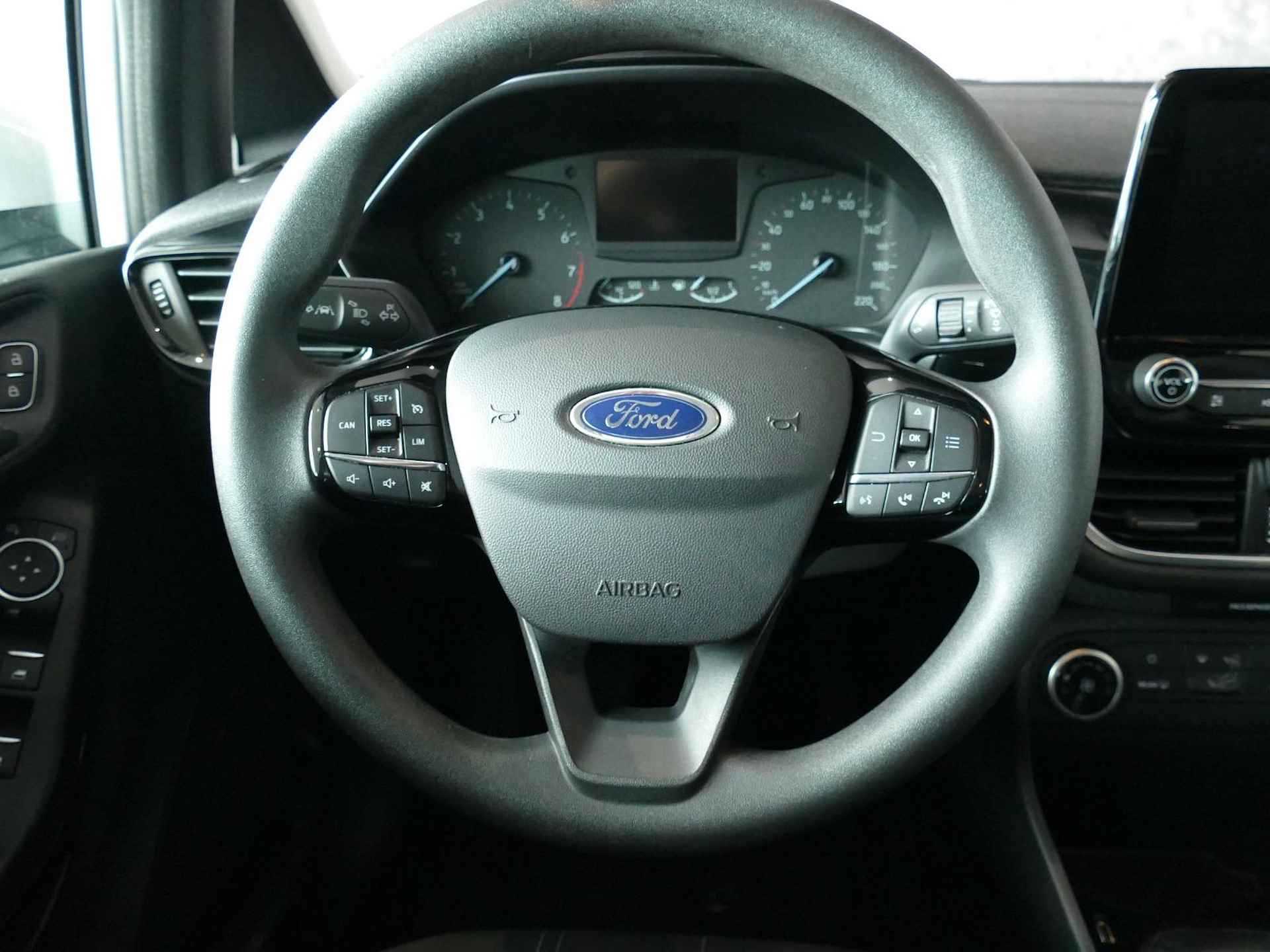 Ford Fiesta 1.0 EcoBoost Connected - 23/35