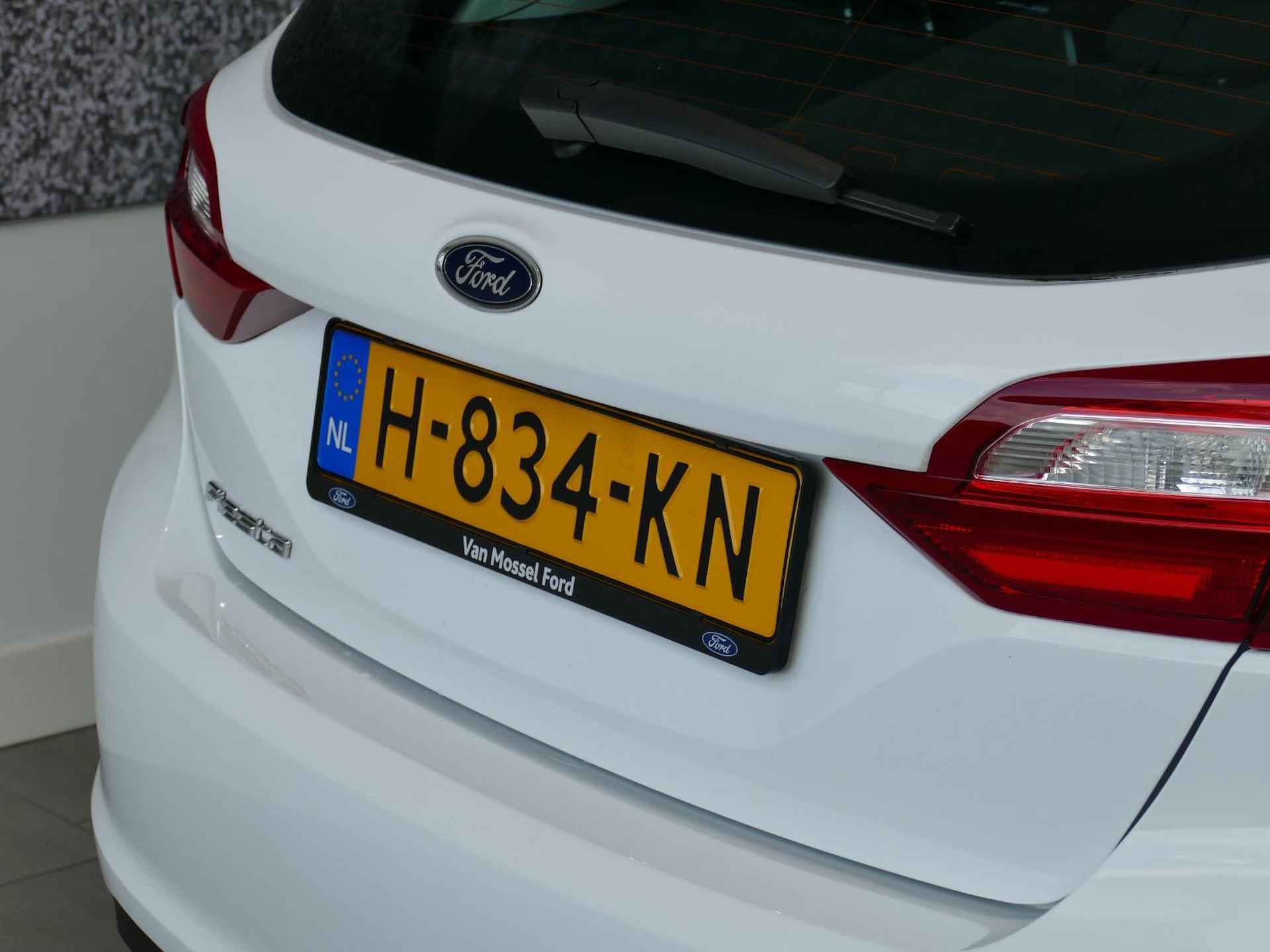 Ford Fiesta 1.0 EcoBoost Connected - 26/35