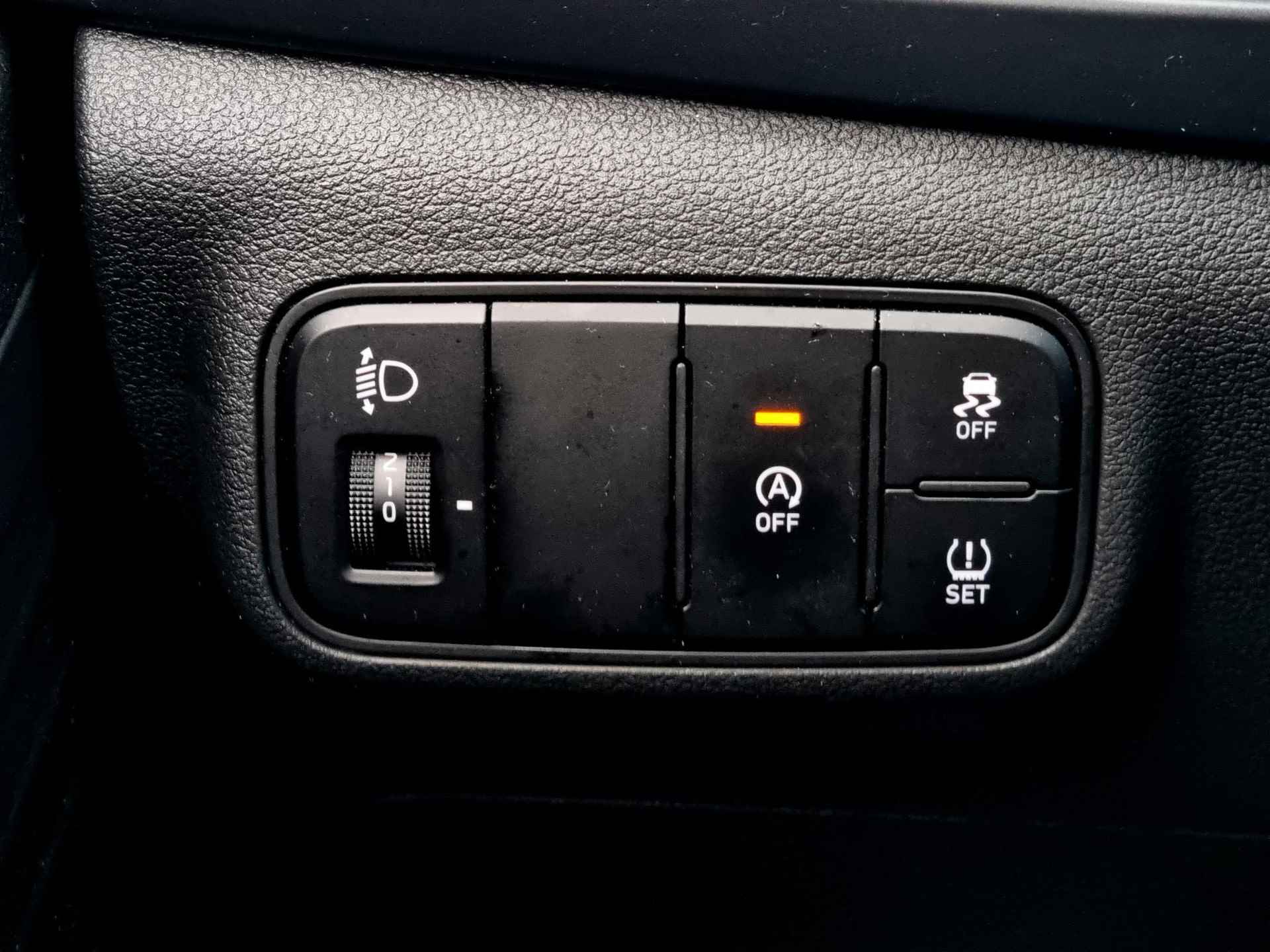 Hyundai i20 1.0 T-GDI Comfort / Origineel NL / Navigatie via Android Auto/Apple Carplay - 25/33