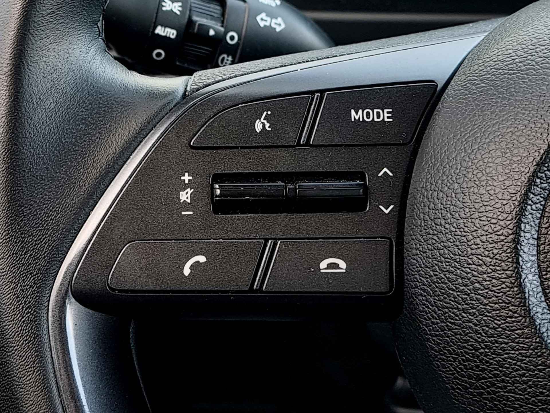 Hyundai i20 1.0 T-GDI Comfort / Origineel NL / Navigatie via Android Auto/Apple Carplay - 26/33
