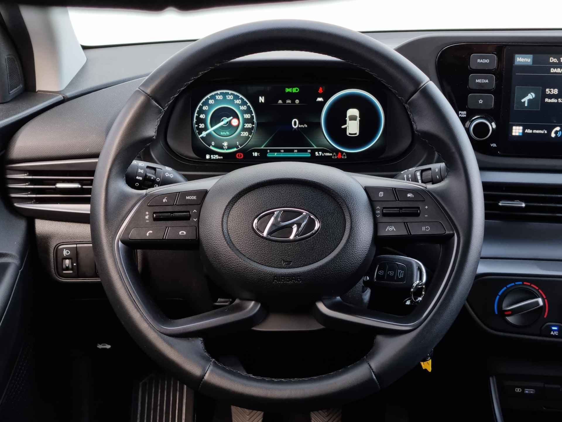Hyundai i20 1.0 T-GDI Comfort / Origineel NL / Navigatie via Android Auto/Apple Carplay - 28/33