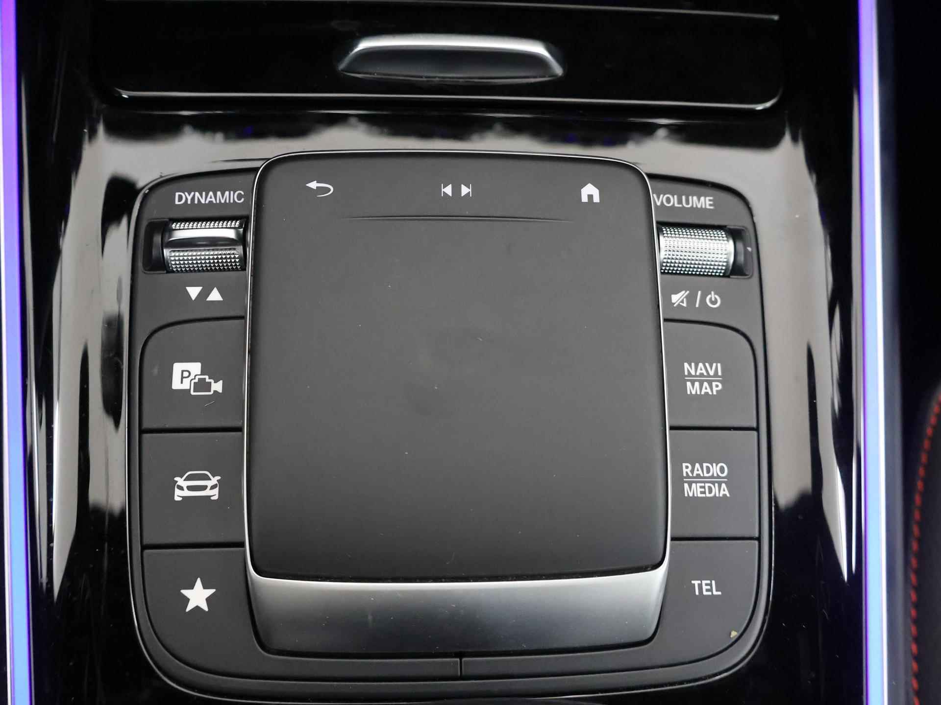 Mercedes-Benz GLA-klasse 250 e AMG Line Premium Plus | Panoramadak | Widescreen | Navigatie | Keyless Go | Carplay | Matrix Led Koplampen | Memory | - 33/52