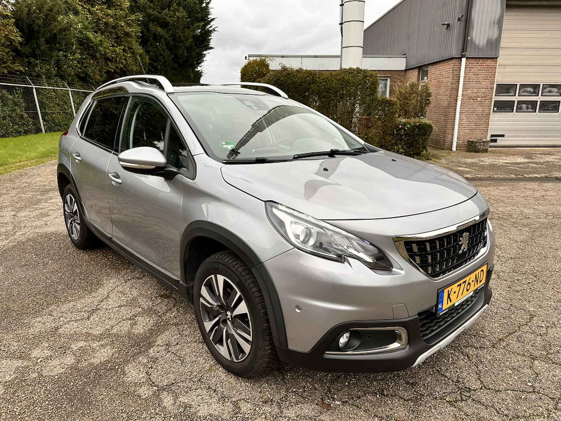 Peugeot 2008 Allure 1.2 110 PK Automaat - 2/30