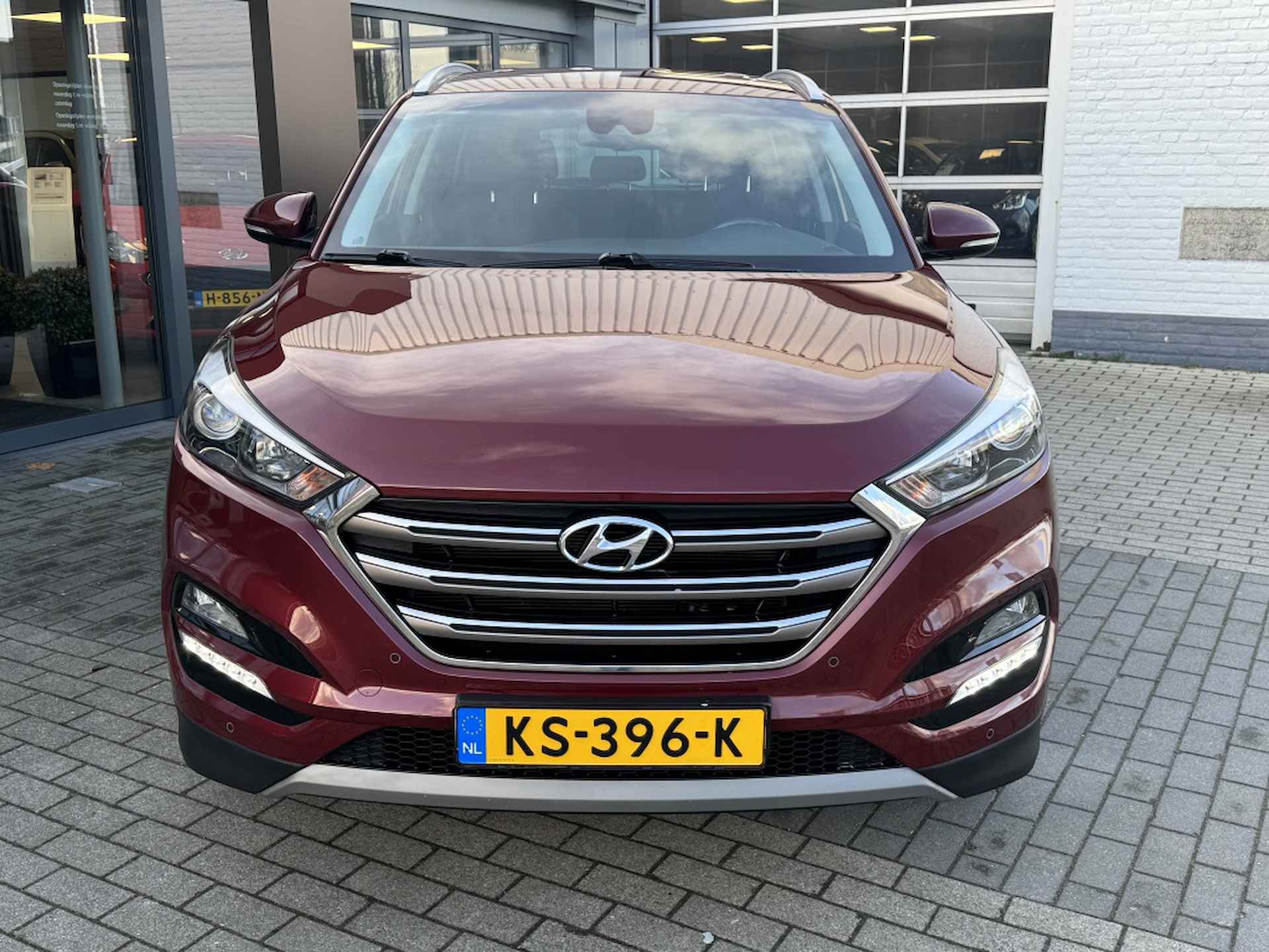 Hyundai Tucson 1.6 GDi Comfort | Trekhaak 1400kg! | Navigatie | Dealer onderhou - 2/30