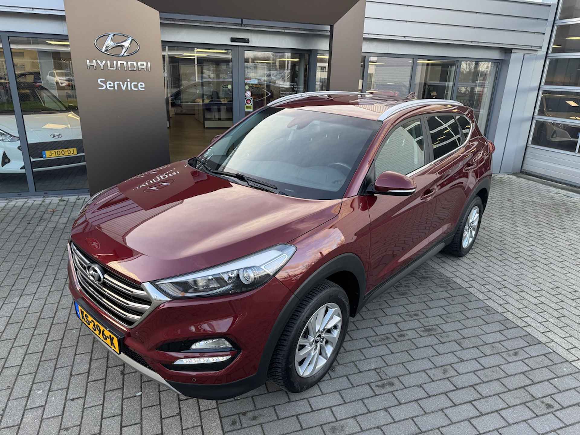 Hyundai Tucson 1.6 GDi Comfort | Trekhaak 1400kg! | Navigatie | Dealer onderhou - 3/30