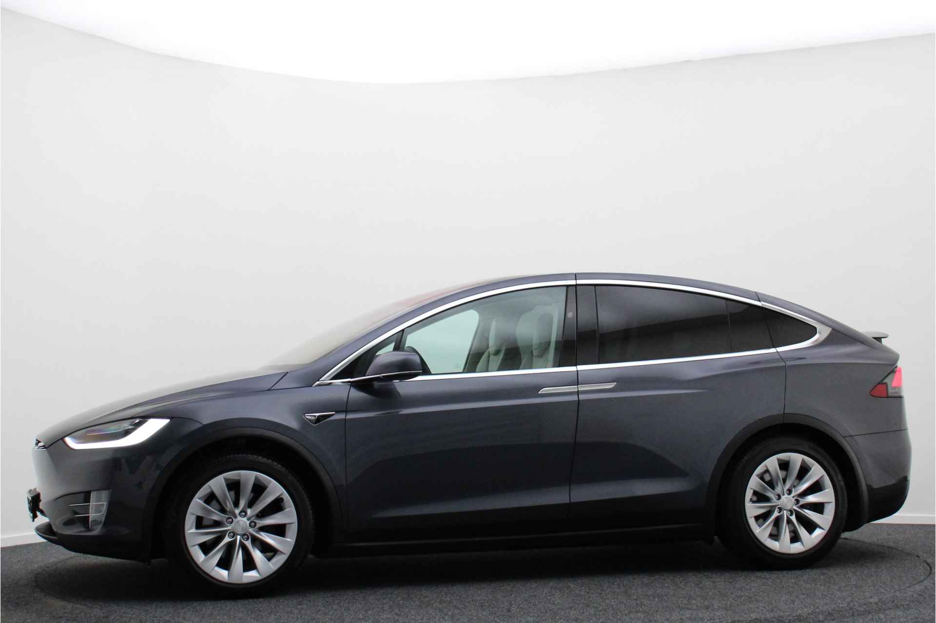 Tesla Model X 100D AWD 6p. Autopilot, Climate, LED, Luchtvering, Camera, Leer, Navigatie, Trekhaak, 20'' - 8/61