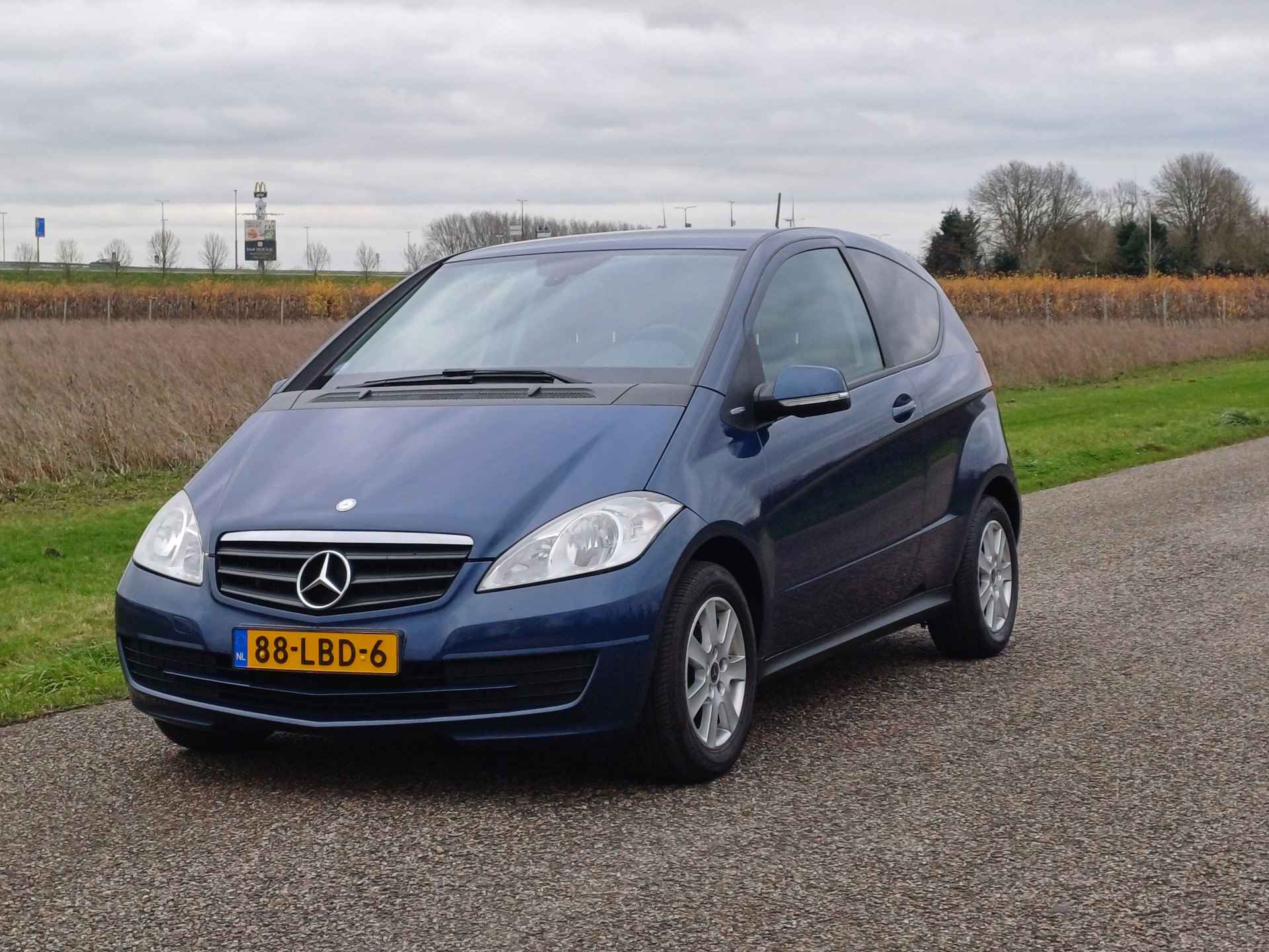 Mercedes-Benz A-Klasse 160 BlueEFFICIENCY Business Class | Prachtige auto ! | Lage Km ! | NL geleverd ! | Airco - 2/35