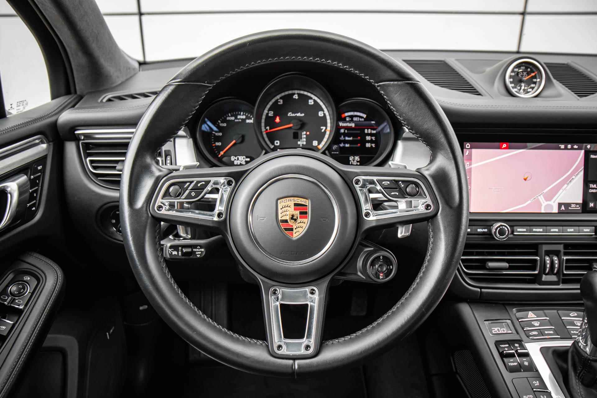 Porsche Macan 2.9 Turbo 440pk | Sport Chrono | Panoramadak | Luchtvering | Trekhaak - 34/45