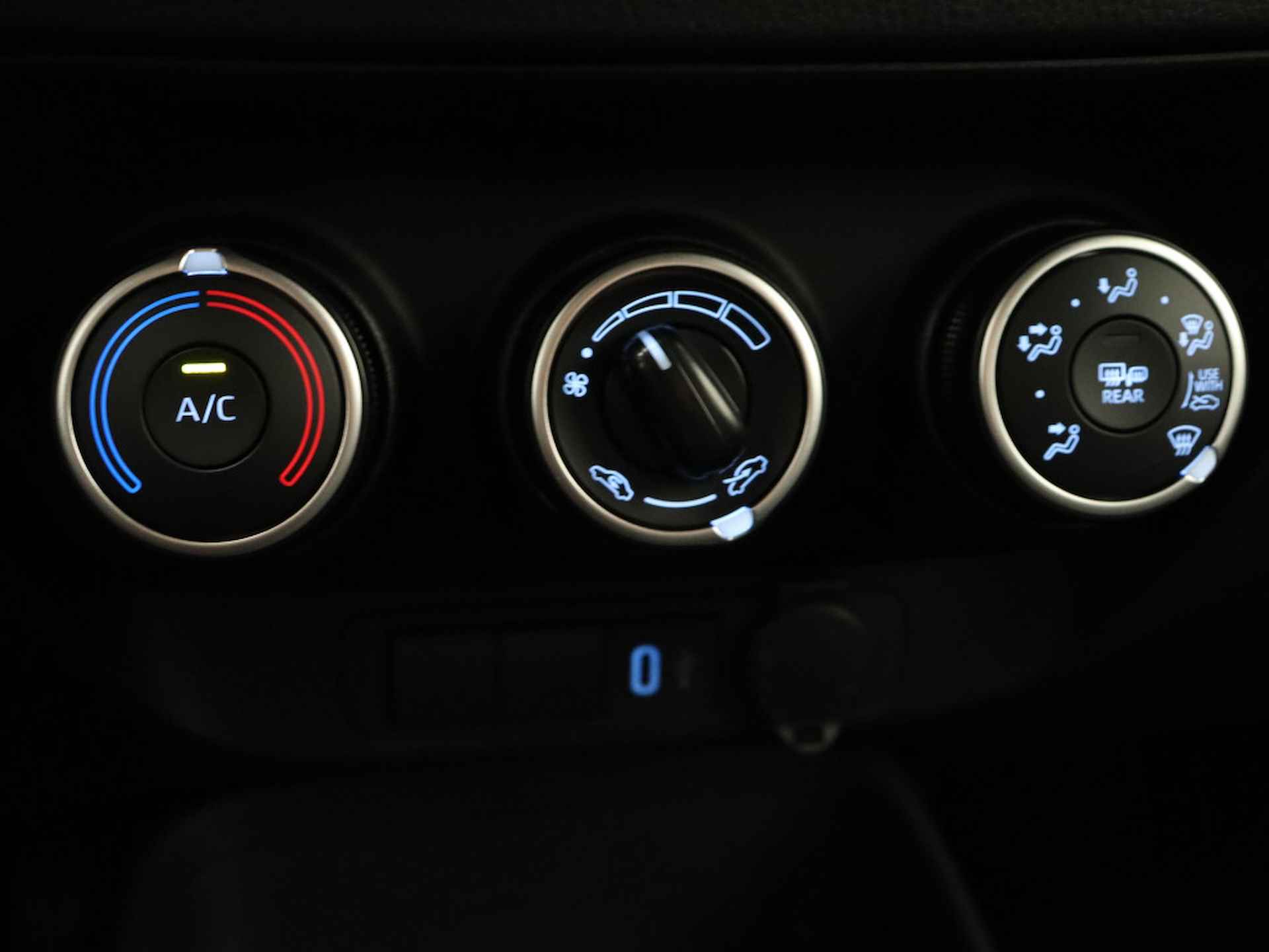 Toyota Aygo X 1.0 VVT-i MT play | Apple CarPlay | Camera | Adaptive Cruise Control | - 12/42