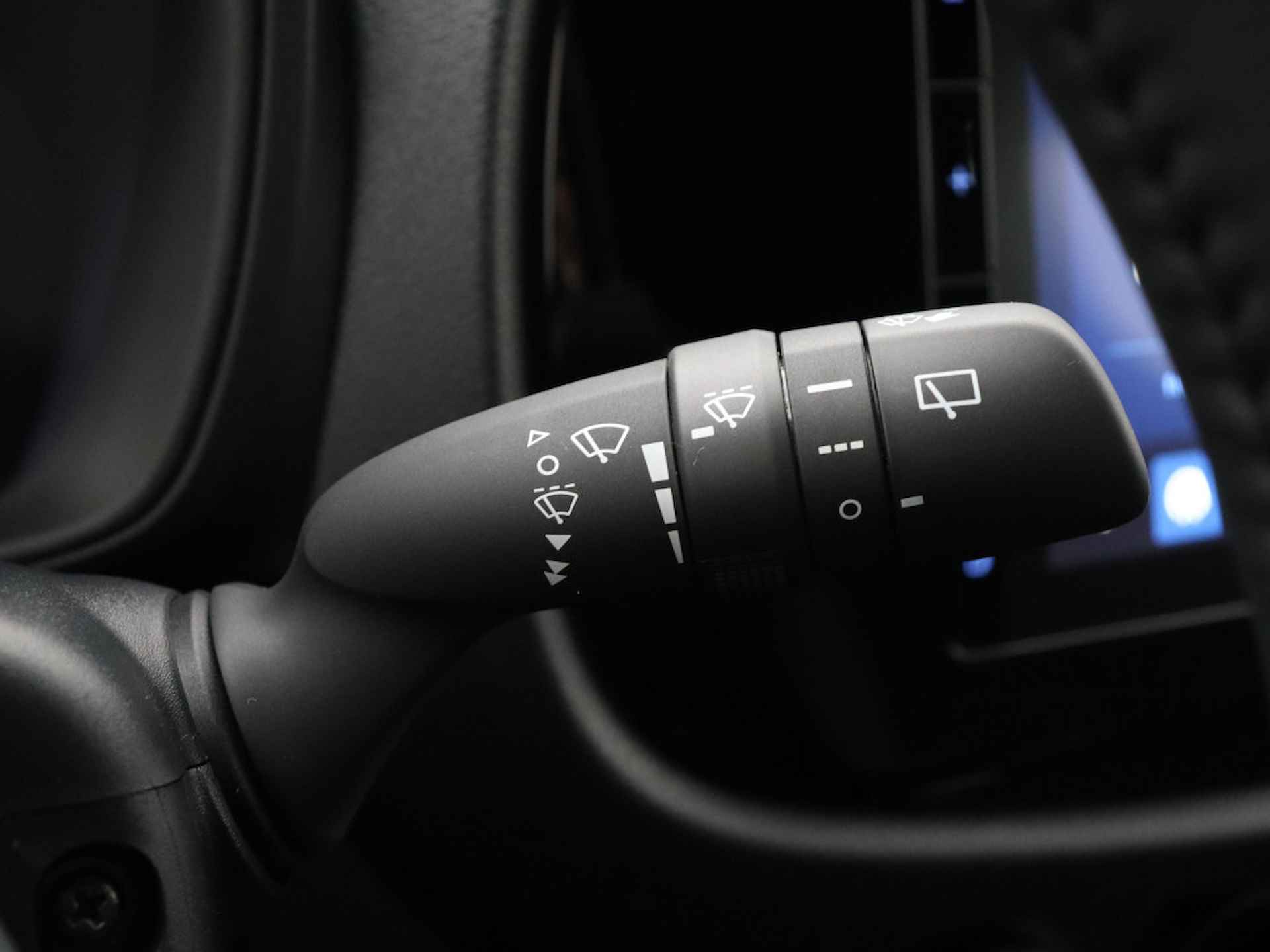 Toyota Aygo X 1.0 VVT-i MT play | Apple CarPlay | Camera | Adaptive Cruise Control | - 25/42