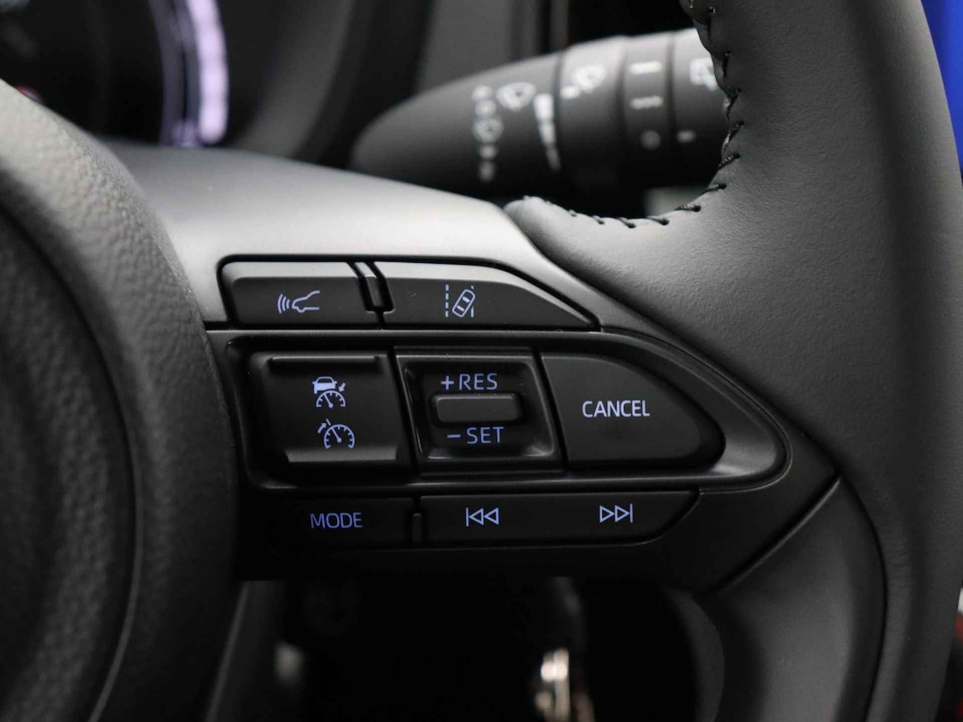 Toyota Aygo X 1.0 VVT-i MT play | Apple CarPlay | Camera | Adaptive Cruise Control | - 26/42